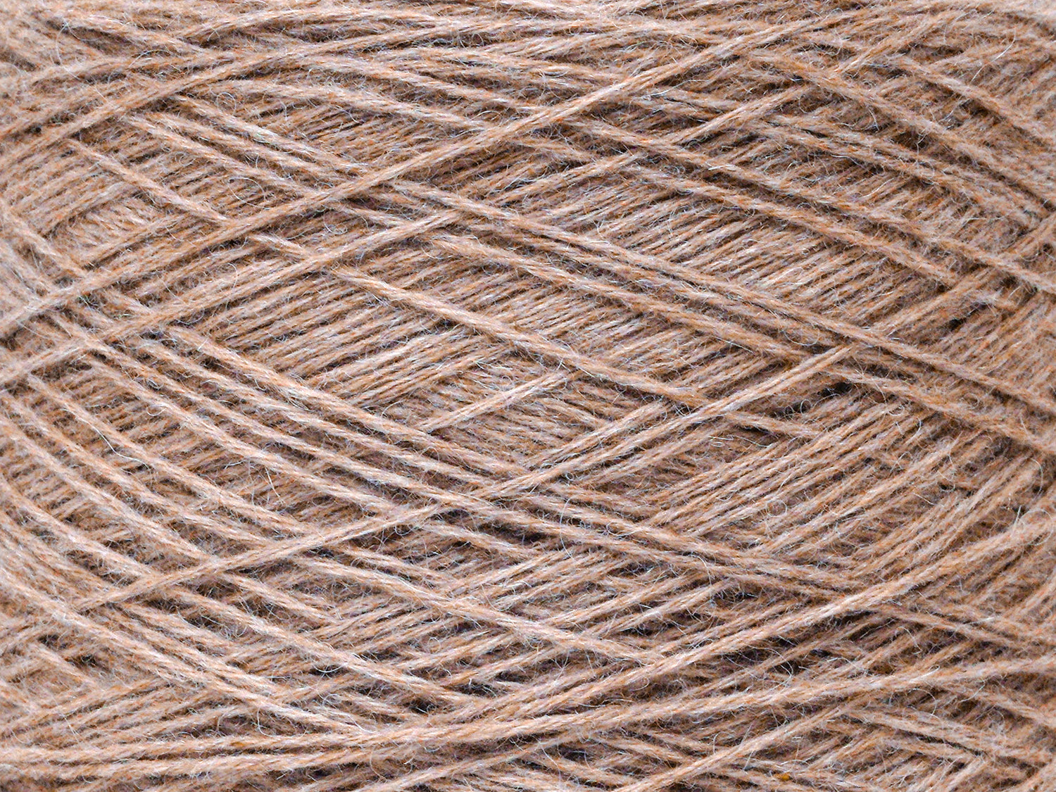 Undyed brown Alpaca Yarn in Cone 900g/1892m