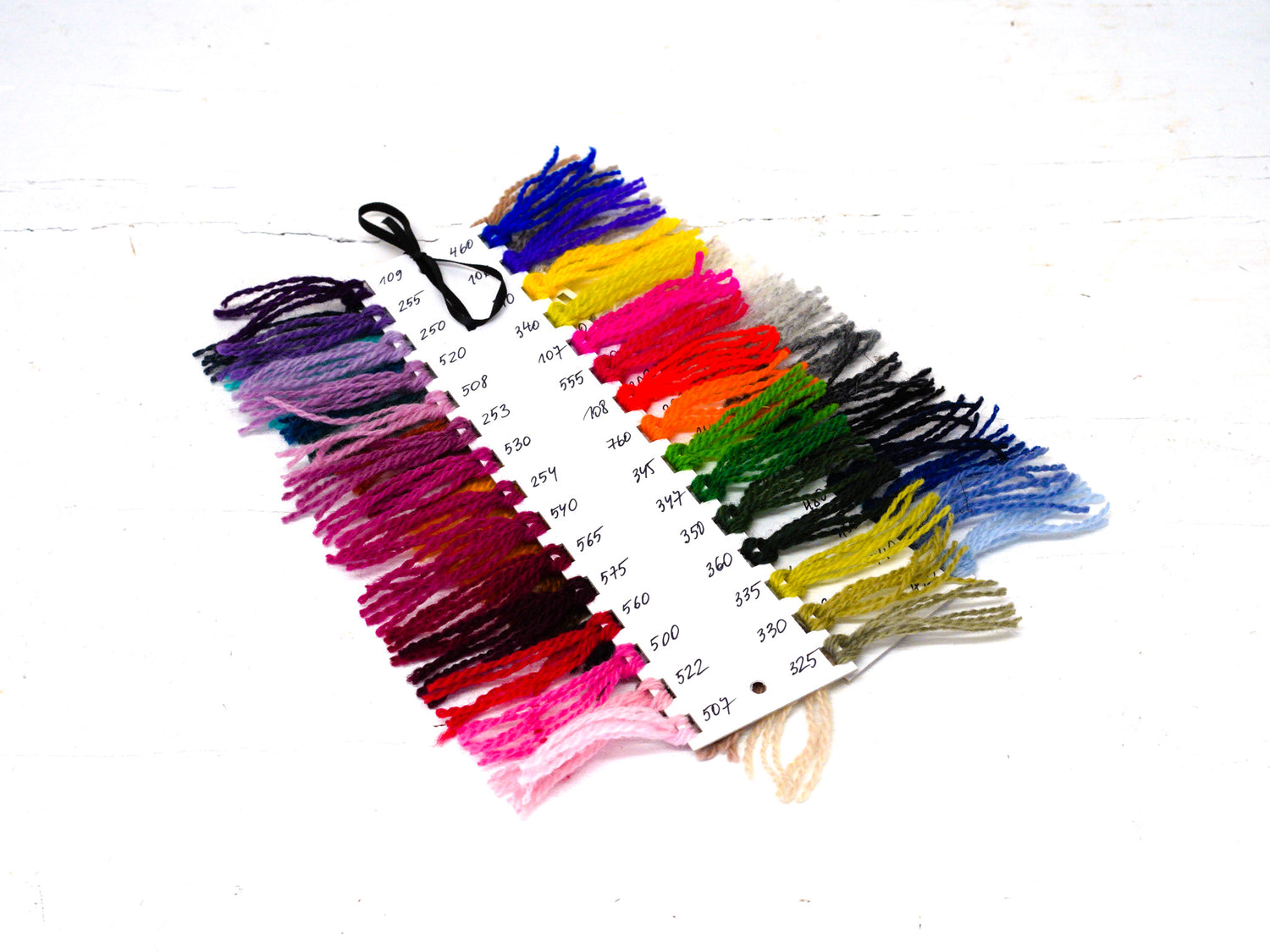 New Zealand wool yarn samples card in 58 colors