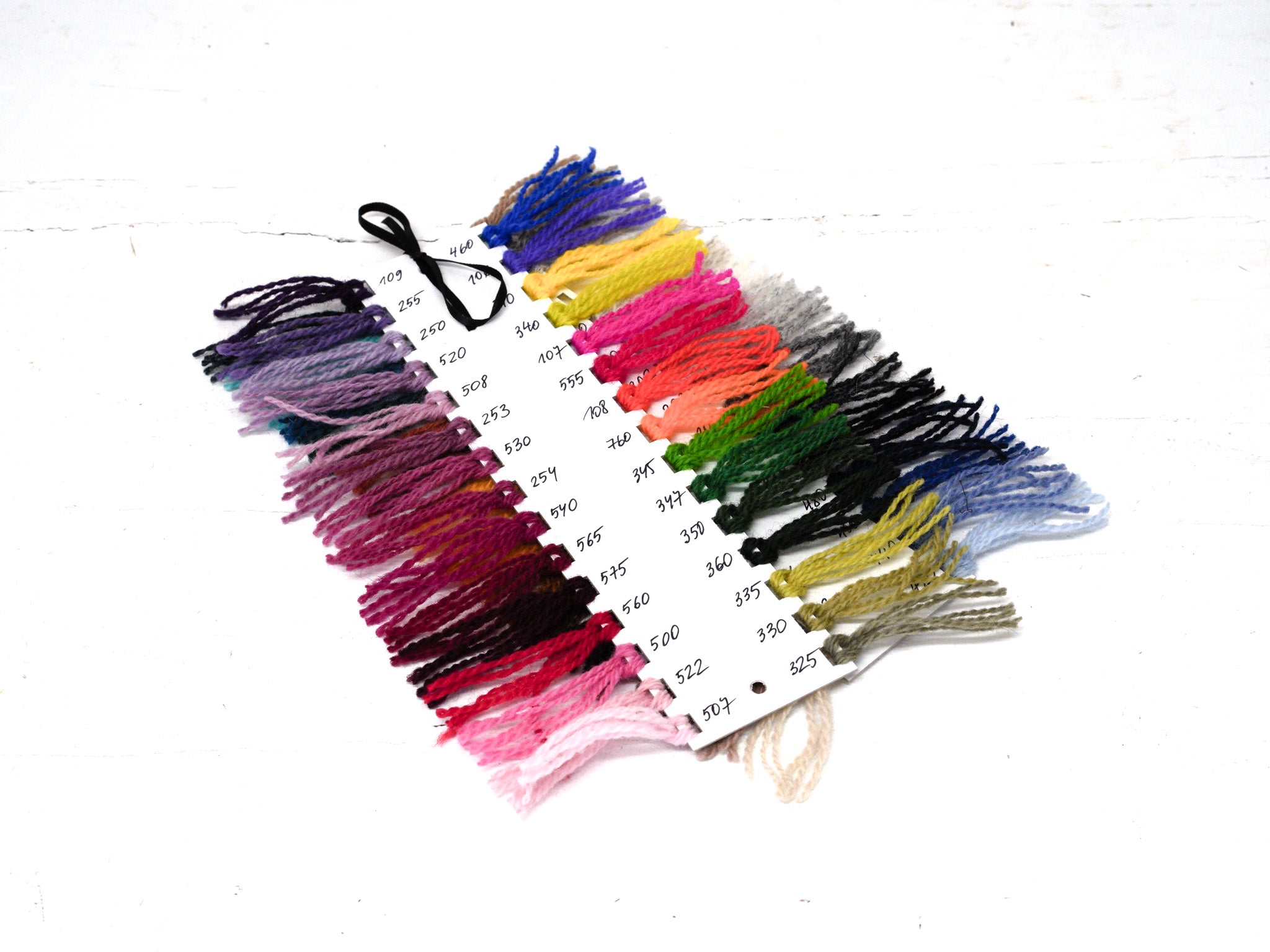 New Zealand wool yarn samples card in 58 colors