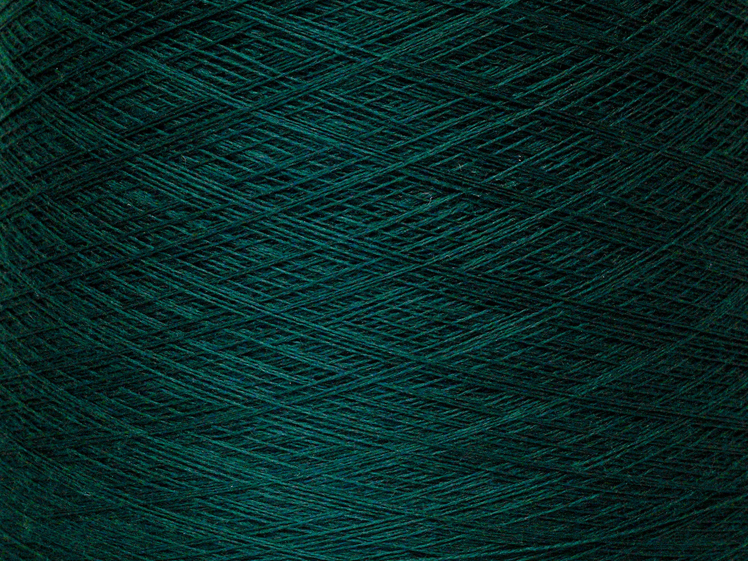 Deep green 19085 - 100% Extra Fine Merino Wool - Lana GATTO - 100g/3.5oz