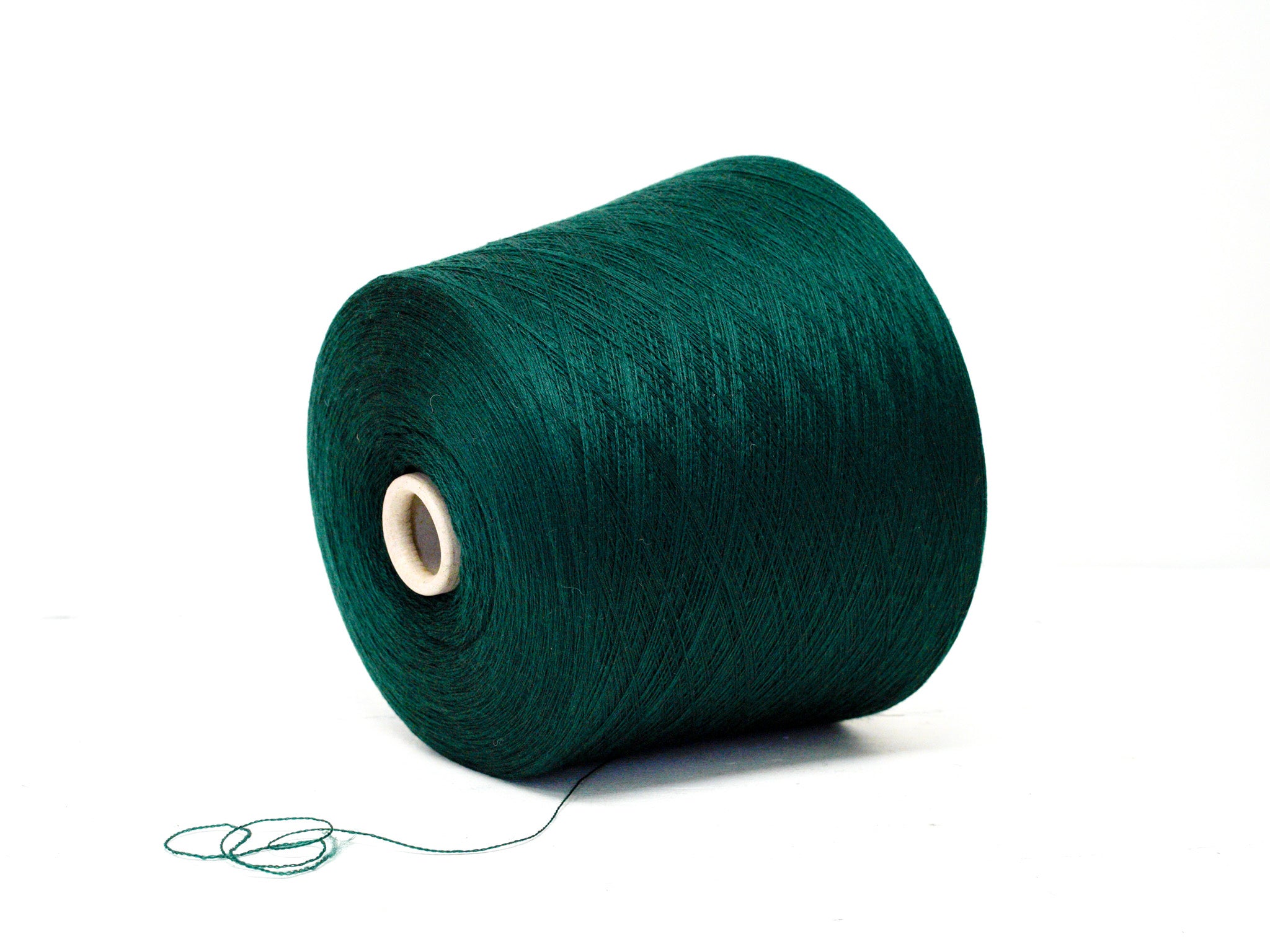 Deep green 19085 - 100% Extra Fine Merino Wool - Lana GATTO - 100g/3.5oz