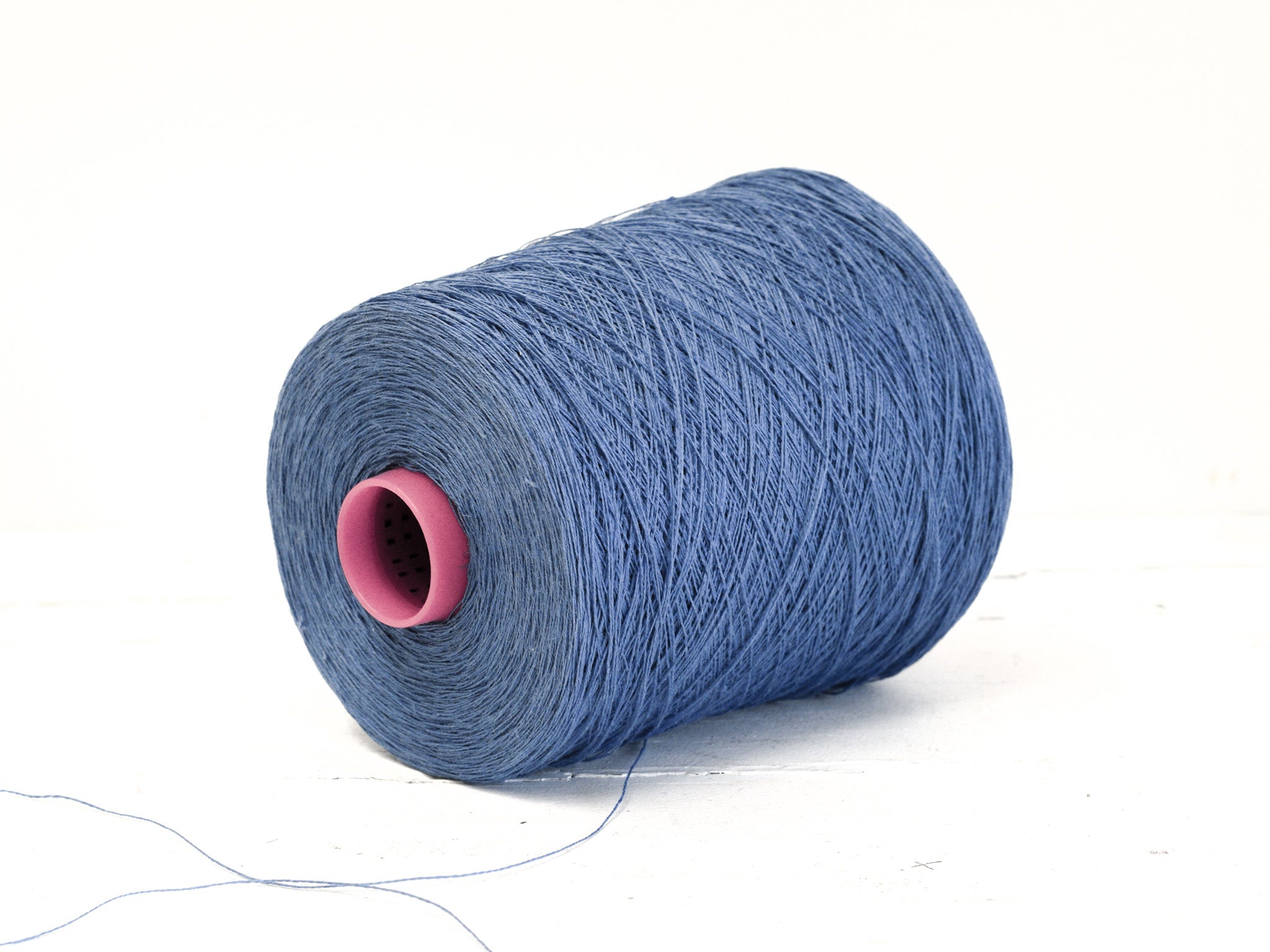 Denim blue Linen Yarn: Baltic Flax, Lace Knitting, Crochet (100g/1000m in Cone)