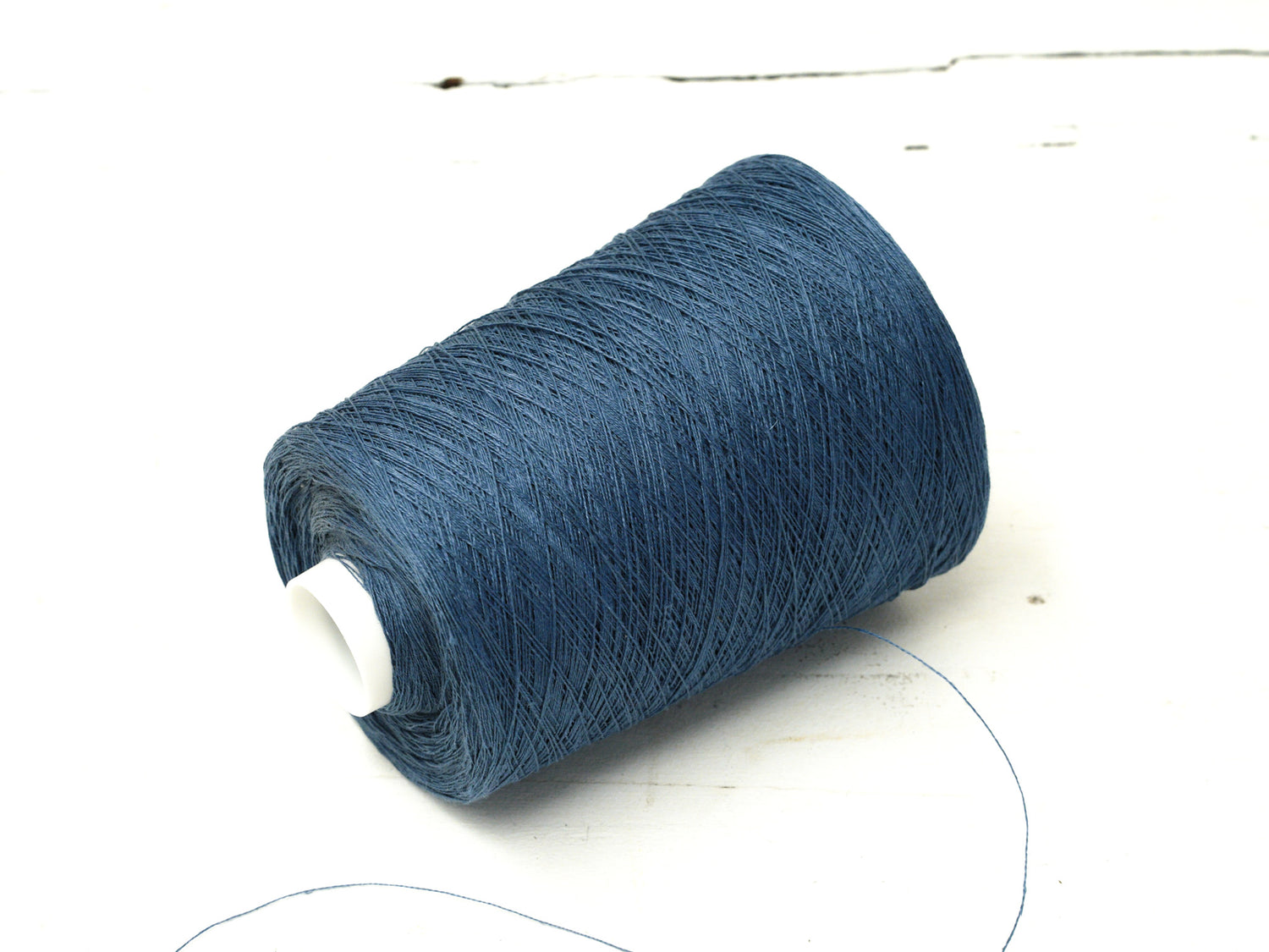 Storm blue Linen Yarn: Baltic Flax, Lace Knitting, Crochet (100g/1000m in Cone)