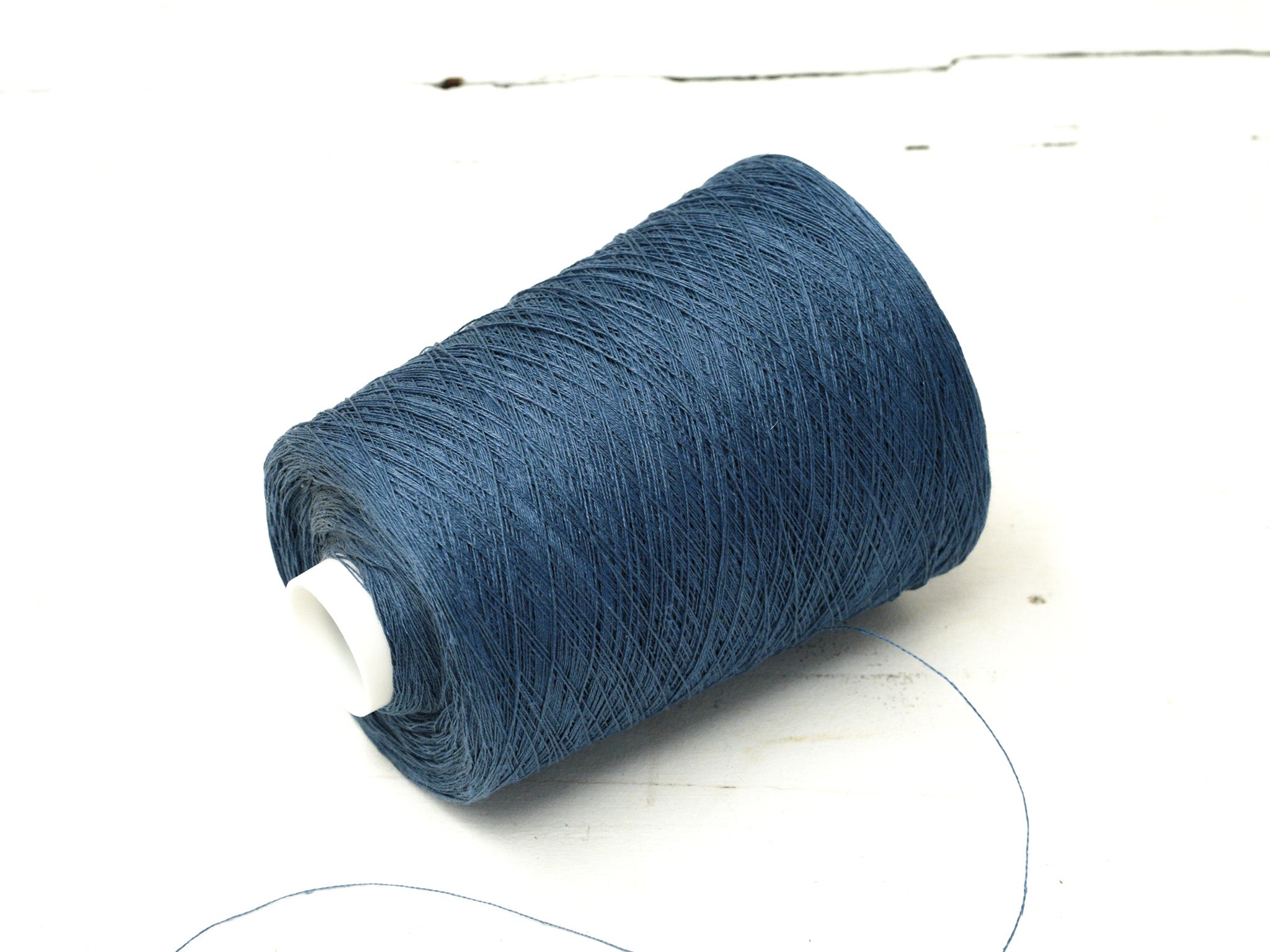 Storm blue Linen Yarn: Baltic Flax, Lace Knitting, Crochet (100g/1000m in Cone)