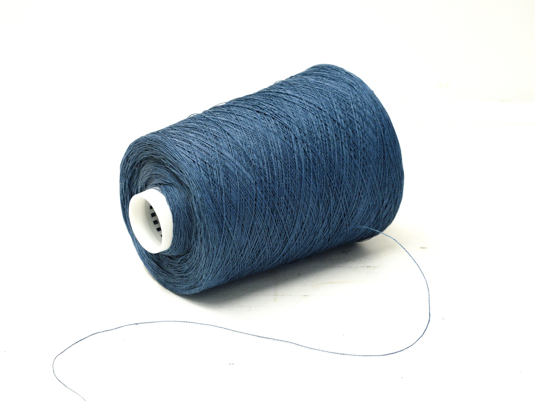 Storm blue Linen Yarn: Baltic Flax, Lace Knitting, Crochet (100g/1000m in Cone)