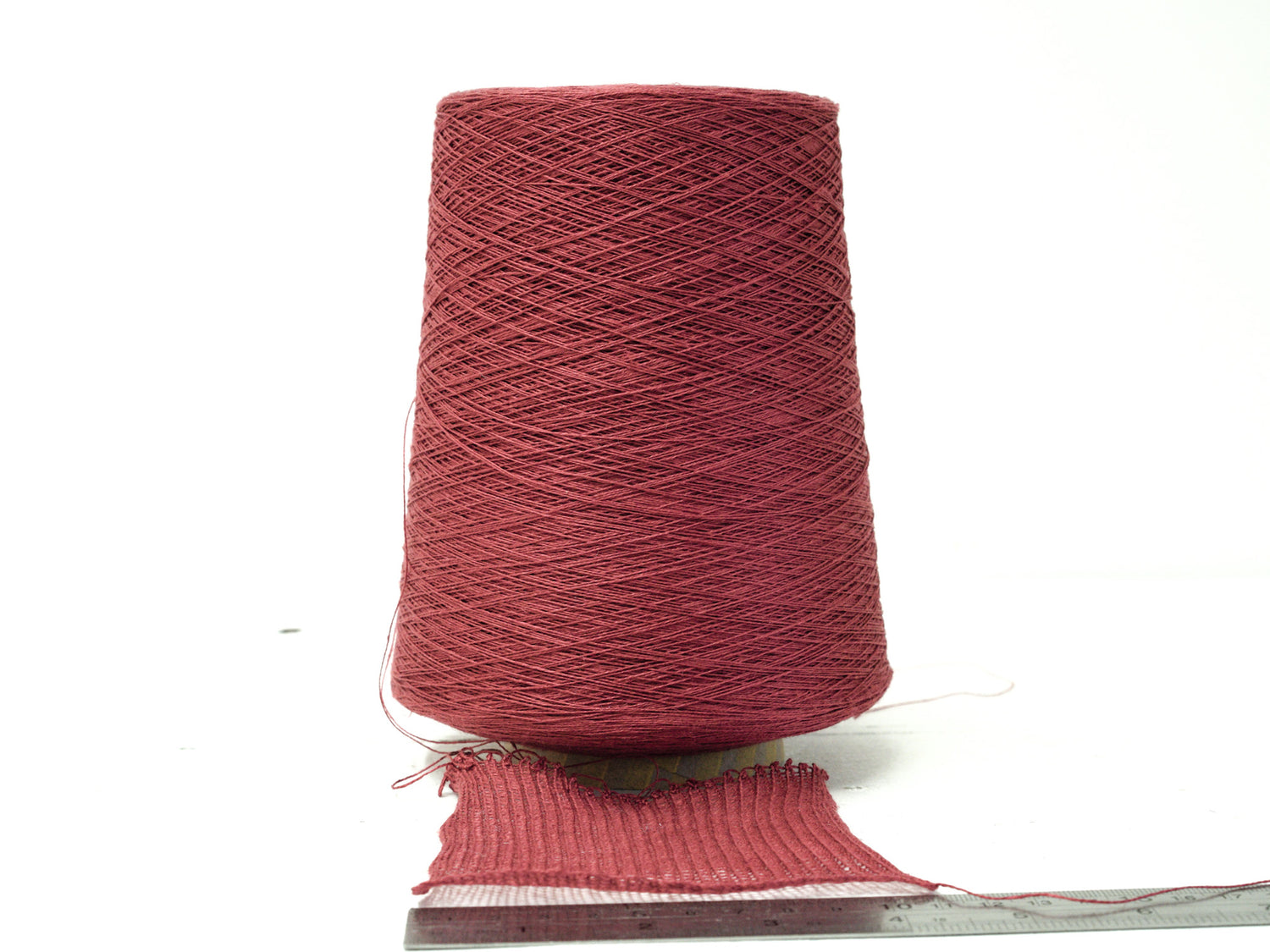 Muted red Linen Yarn: Baltic Flax, Lace Knitting, Crochet (100g/1000m in Cone)