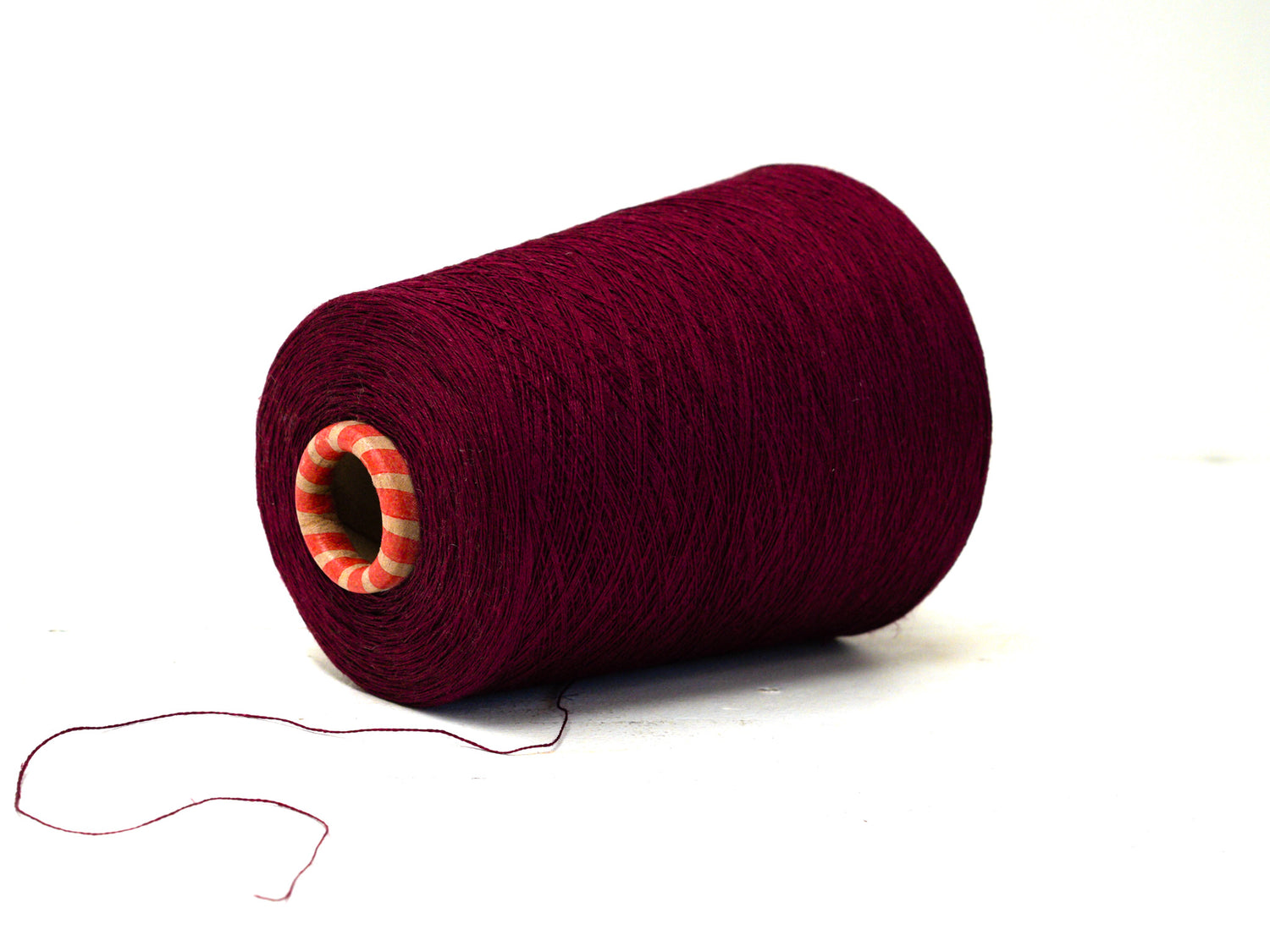 Burgundy red Linen Yarn: Baltic Flax, Lace Knitting, Crochet (100g/1000m in Cone)