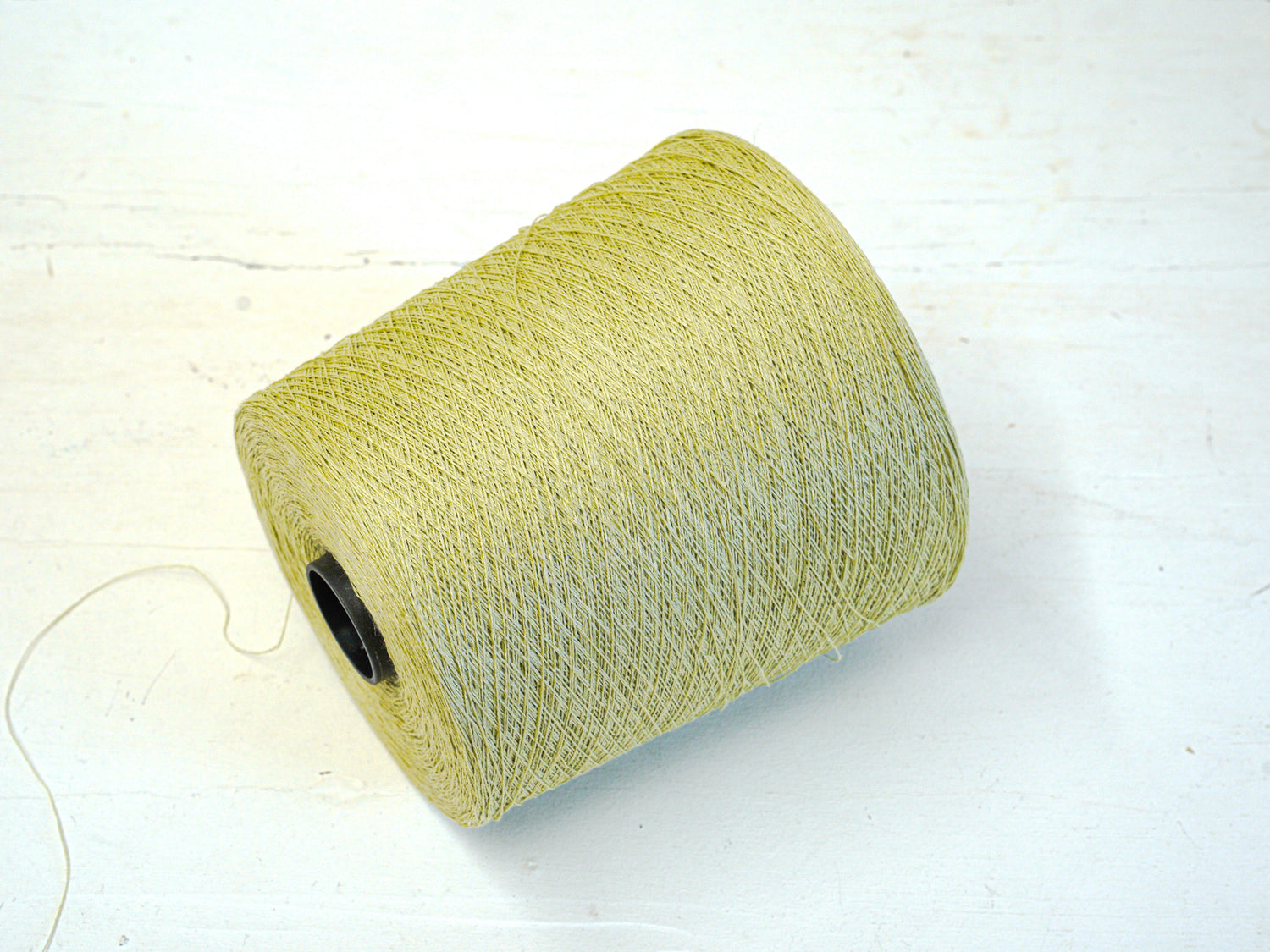 Pale Green Linen Yarn: Baltic Flax, Lace Knitting, Crochet (100g/1000m in Cone)