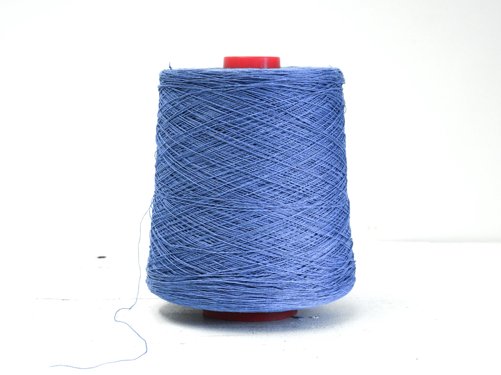 Steel blue Linen Yarn: Baltic Flax, Lace Knitting, Crochet (100g/1000m in Cone)
