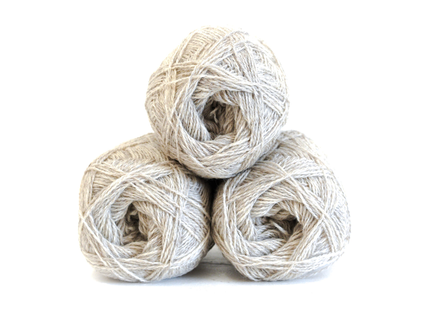 Grey-brown color New Zealand  fingering wool - 265