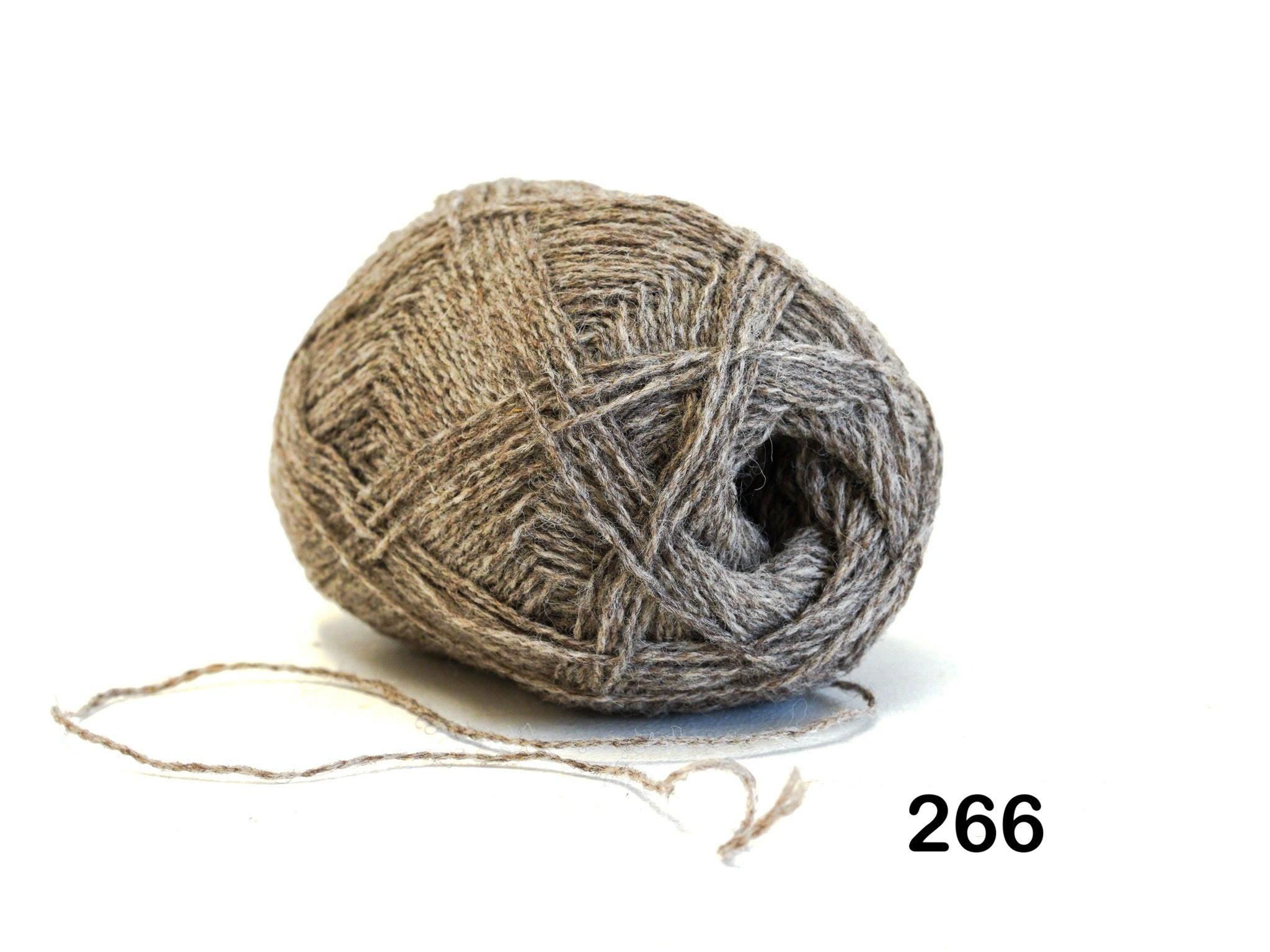 Grey-brown color New Zealand  fingering wool - 266