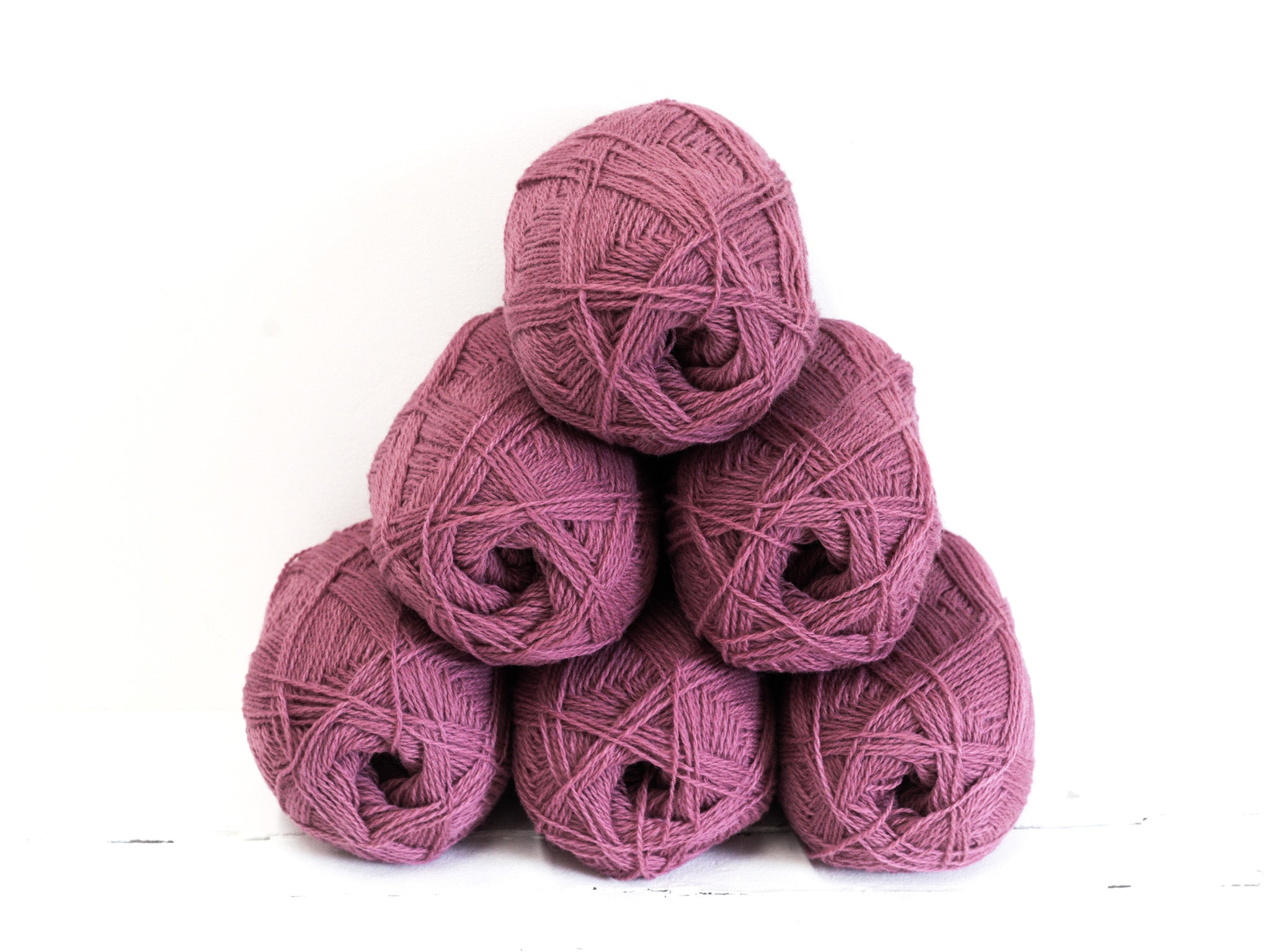 Vintage Berry New Zealand wool yarn - 530