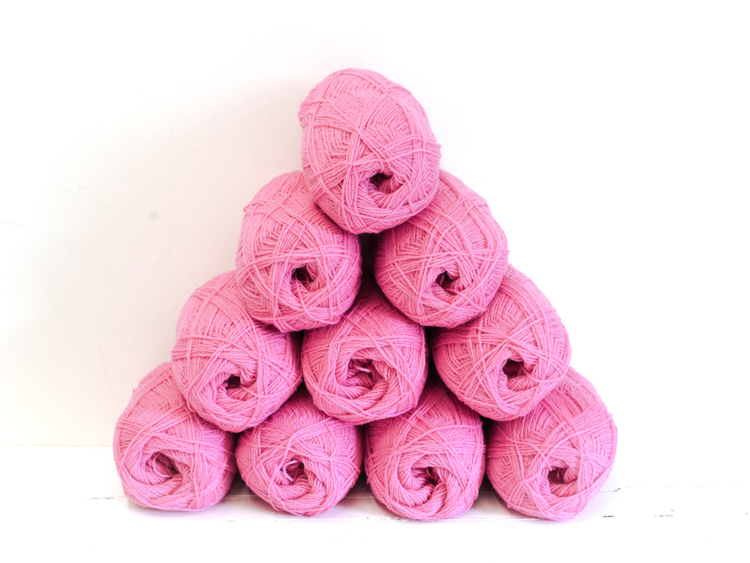 Rose berry New Zealand wool yarn - 105