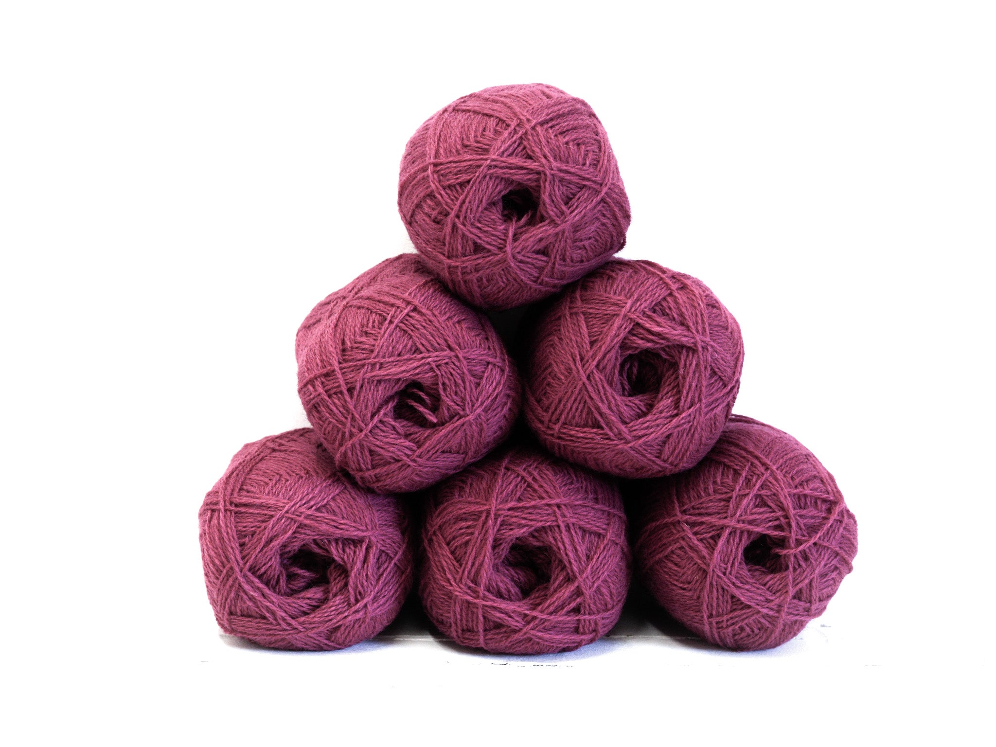 Berry pink New Zealand wool yarn - 540