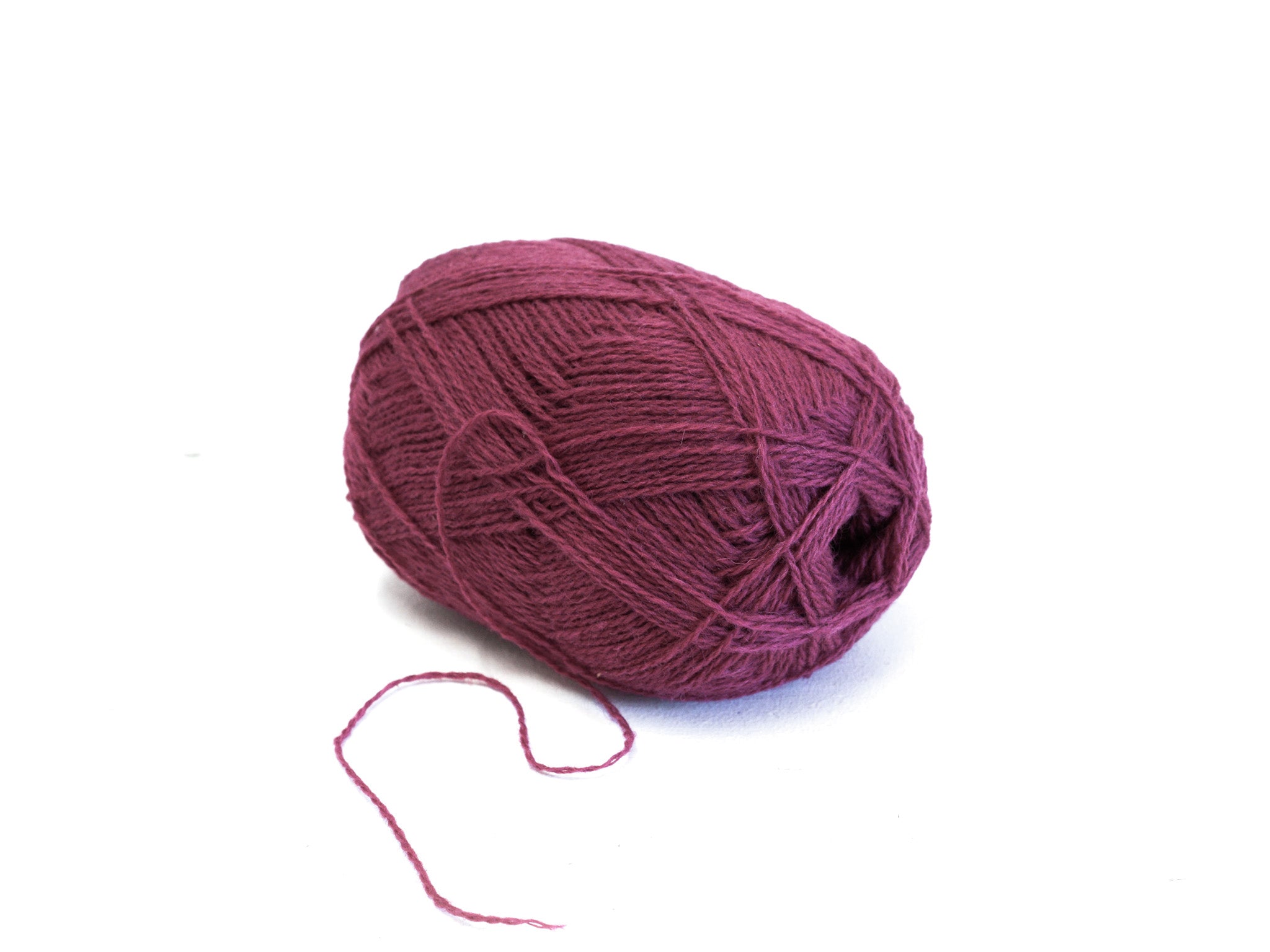 Berry pink New Zealand wool yarn - 540