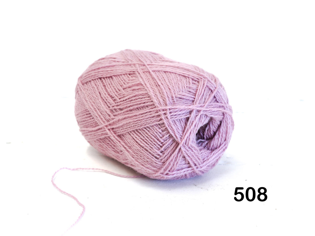 Ash rose color New Zealand wool yarn - 508