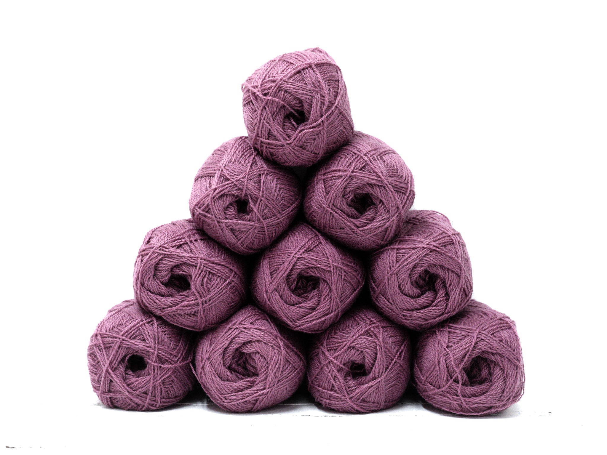 Winter rose color New Zealand wool yarn - 253