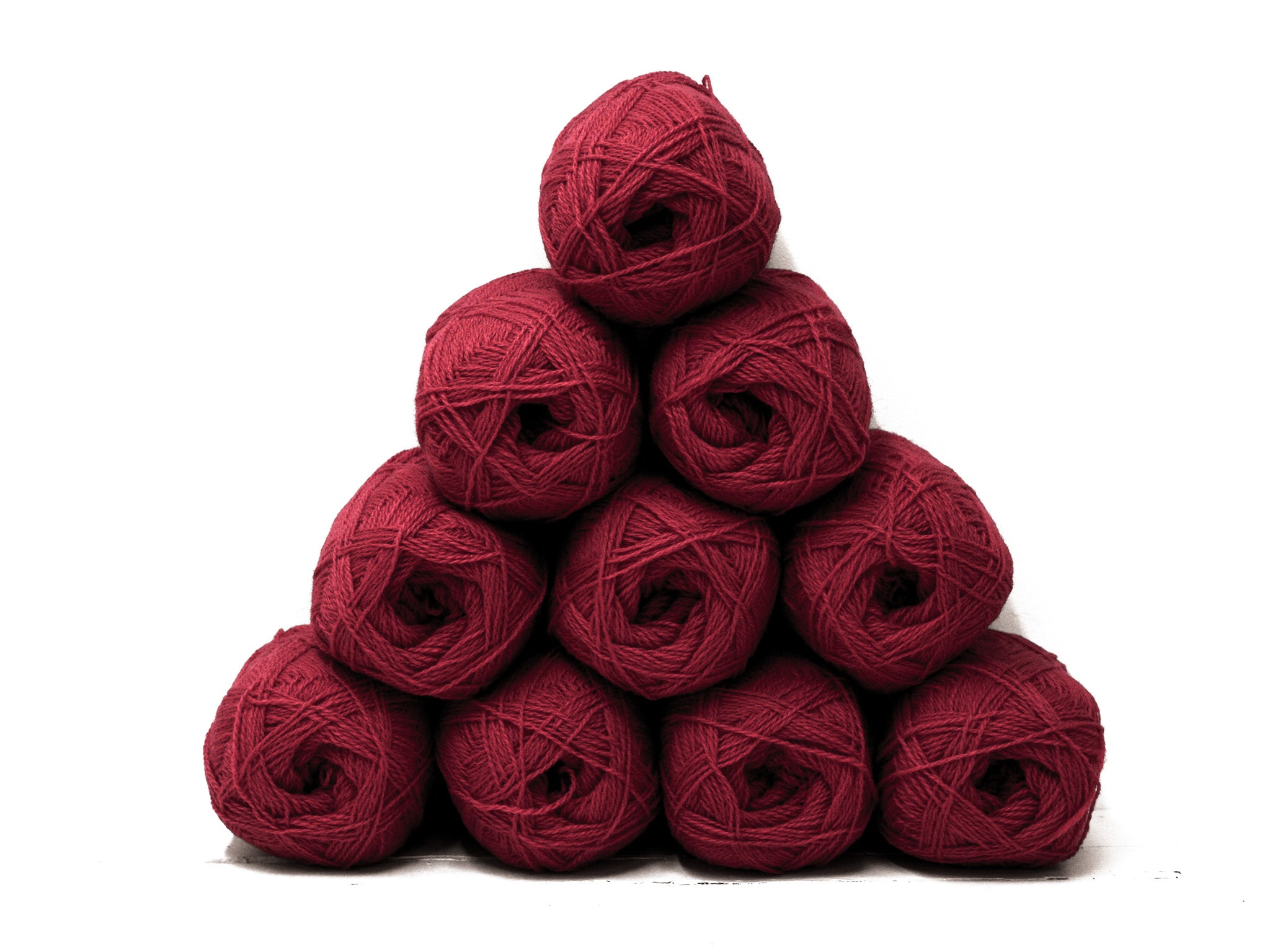 Crimson Red New Zealand wool yarn - 560