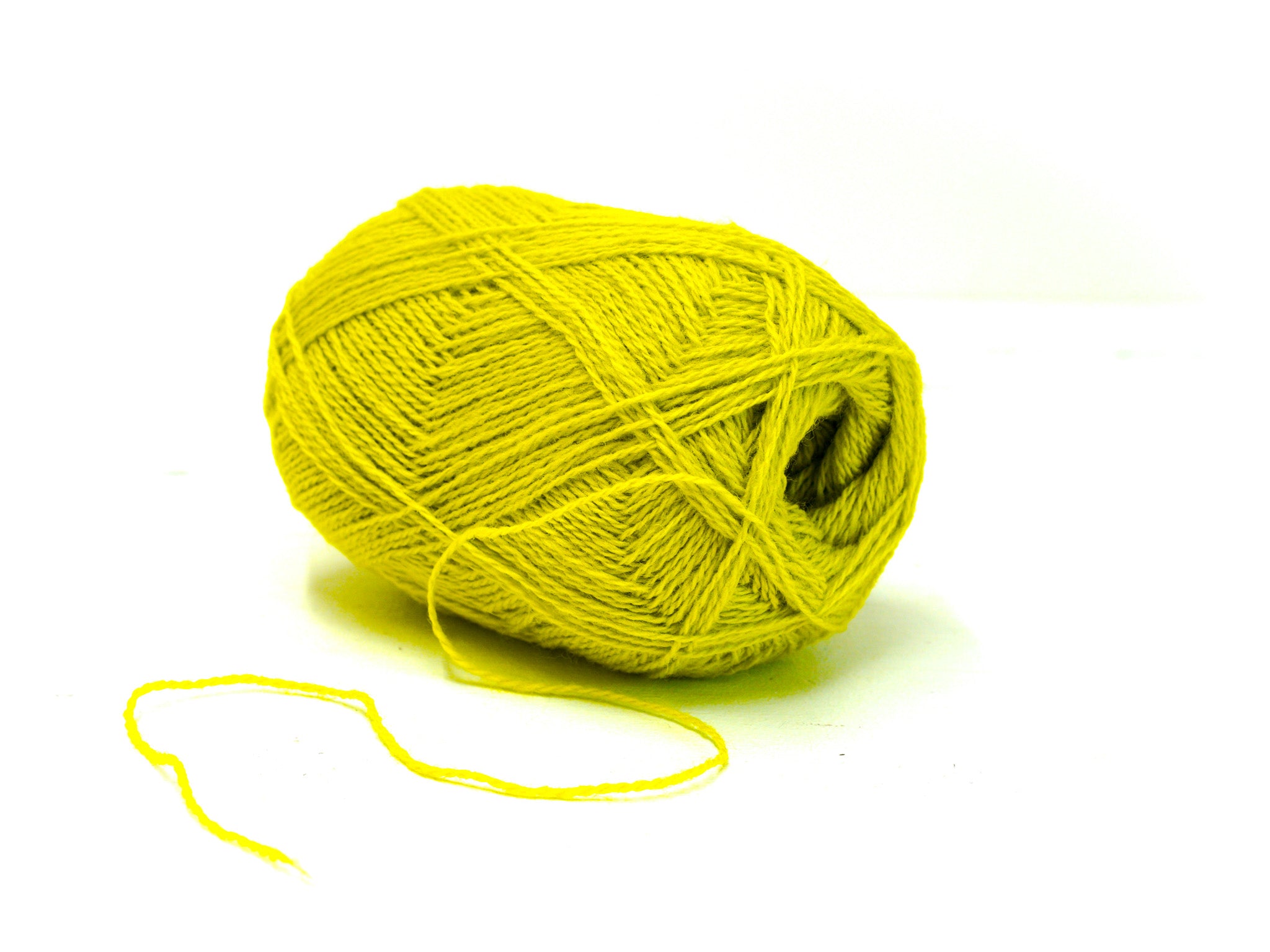 Vibrant yellow- green New Zealand wool yarn - 340