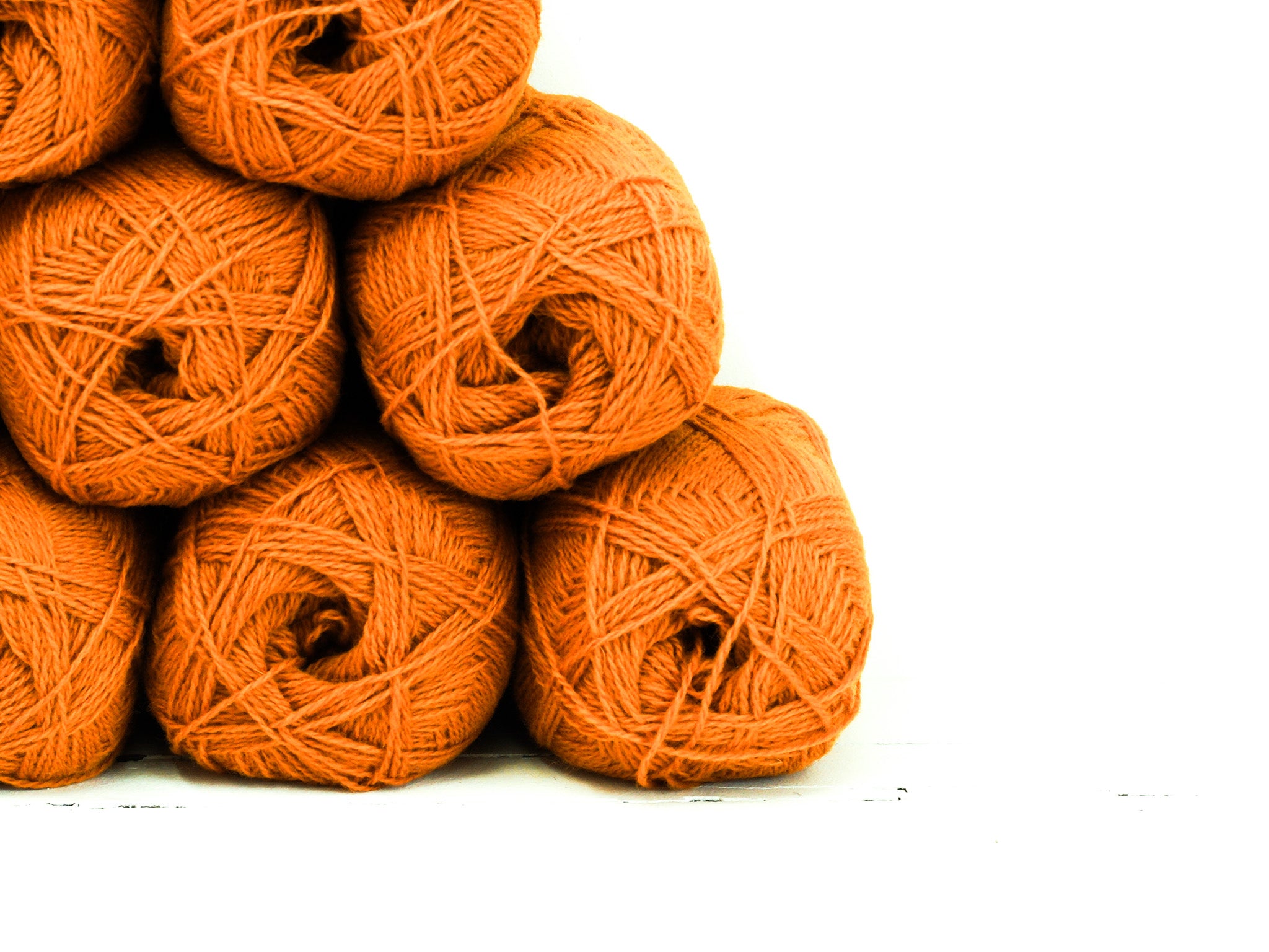 Pumpkin Color wool yarn - 290