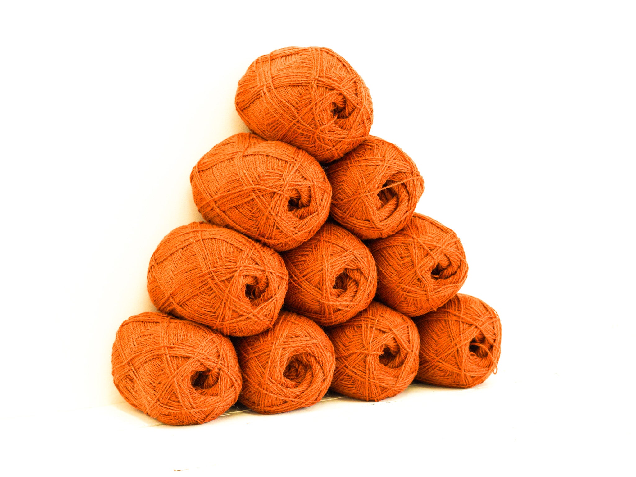 Vibrant orange color wool yarn 100g./3,5oz - 760