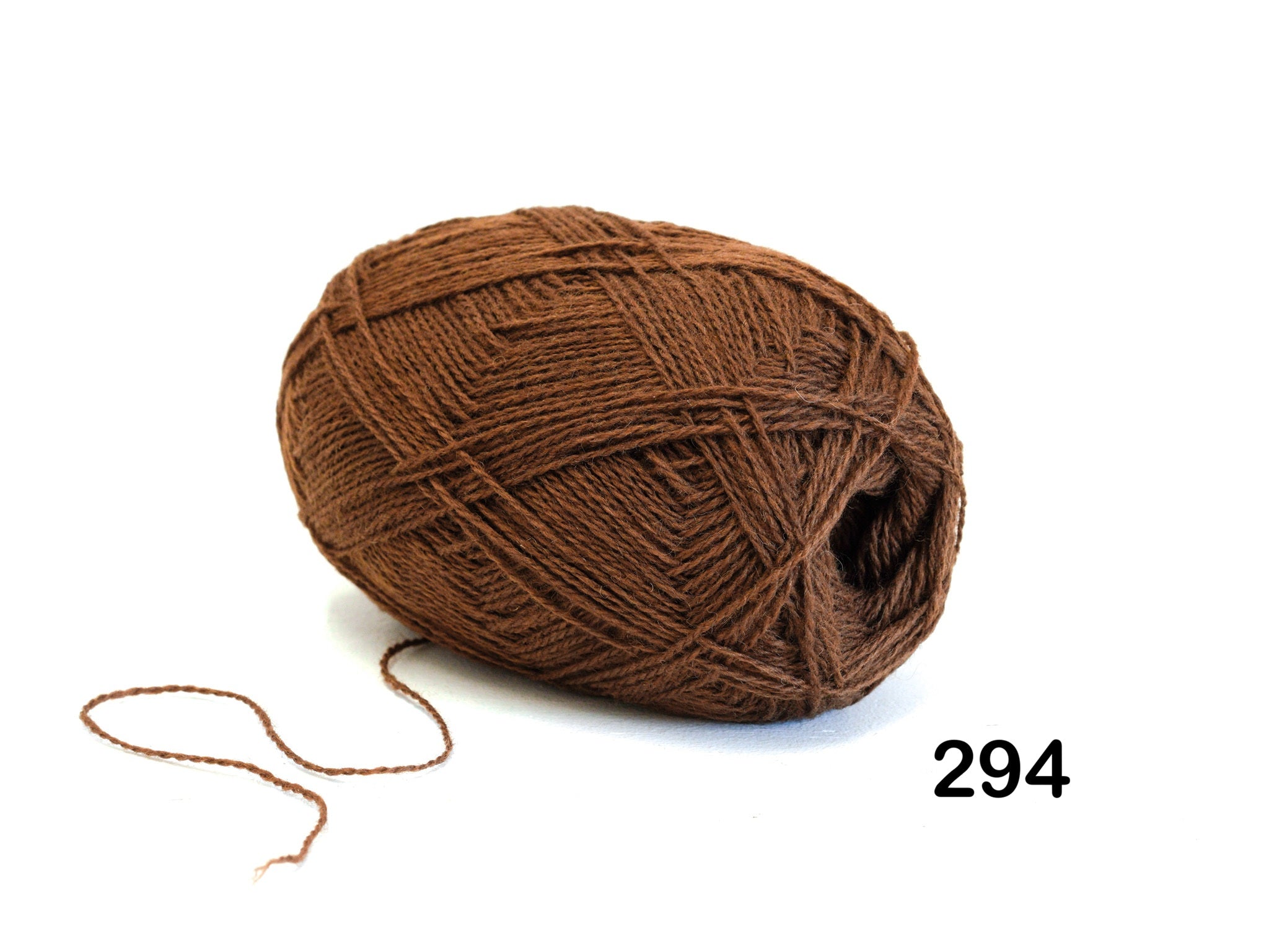 Caramel brown color New Zealand wool yarn - 294