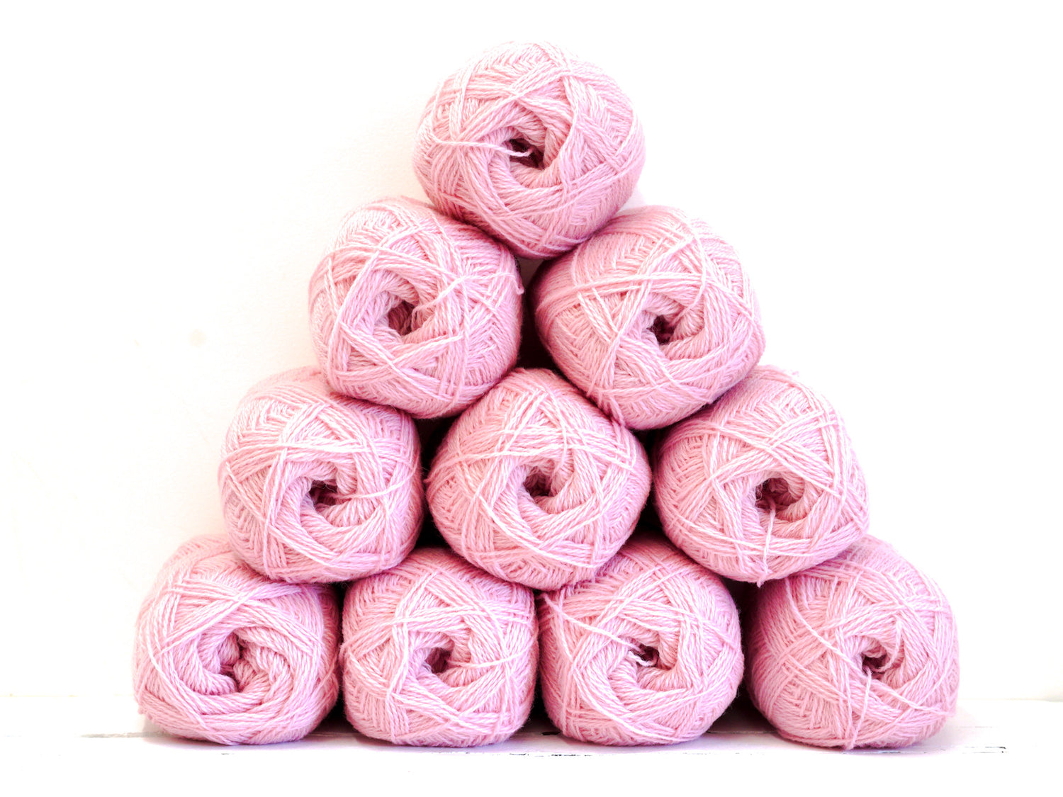 Powder Pink New Zealand wool yarn - 507
