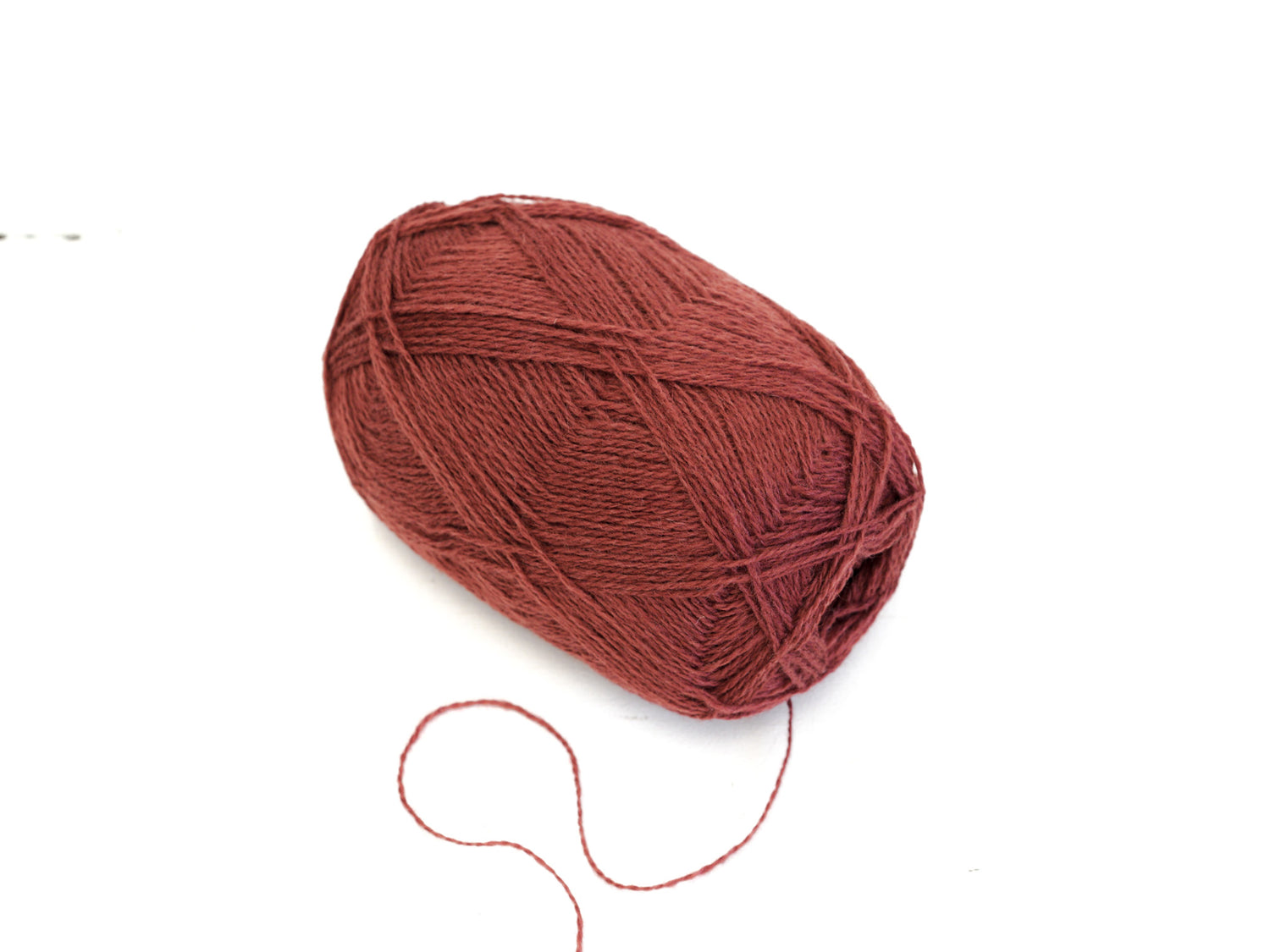 Burnt brick Color wool yarn - 276
