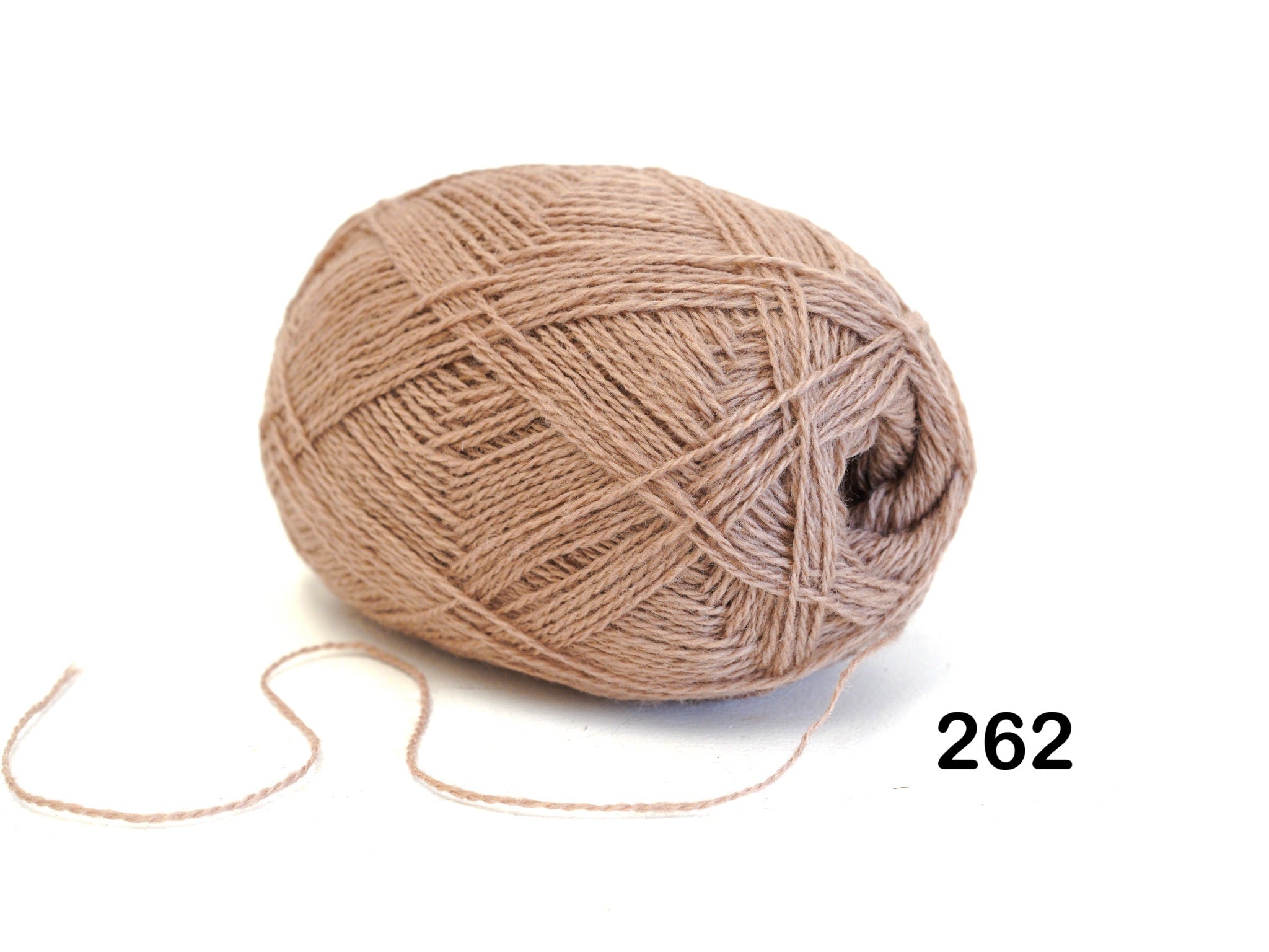 Light taupe brown color New Zealand wool yarn - 262