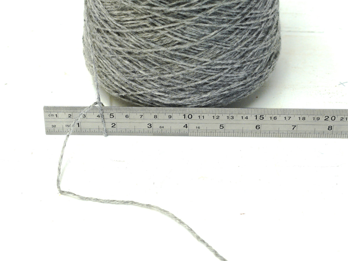 Midle Grey melange 100% carpet wool yarn - 203