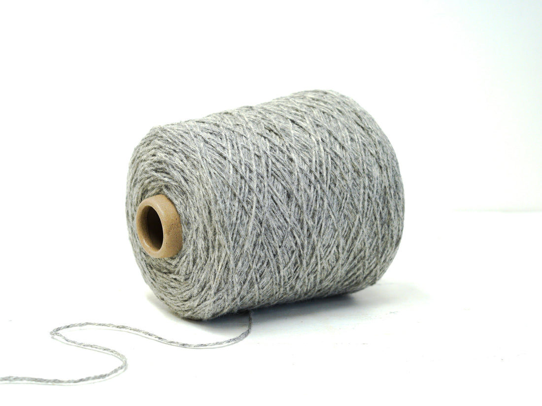 Midle Grey melange 100% carpet wool yarn - 203