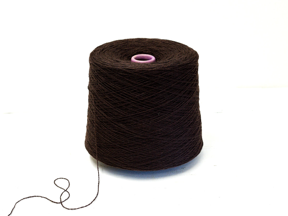 Dark Chocolate Brown - soft merino wool in cone - 900g/31,7oz.