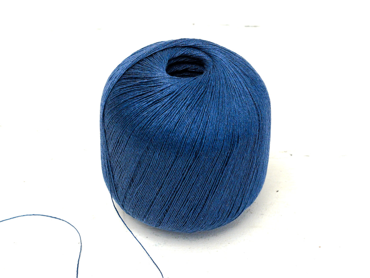 100% linen yarn in Storm blue color 100g/600m.