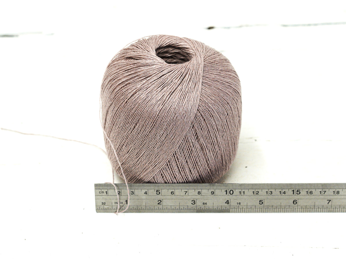 Ash rose 100% Linen Yarn - Lace Weight, 100 g / 600 m