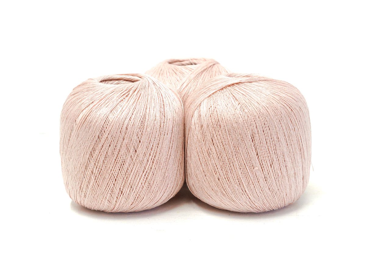 Blush Pink 100% Linen Yarn - Lace Weight, 100 g / 600 m