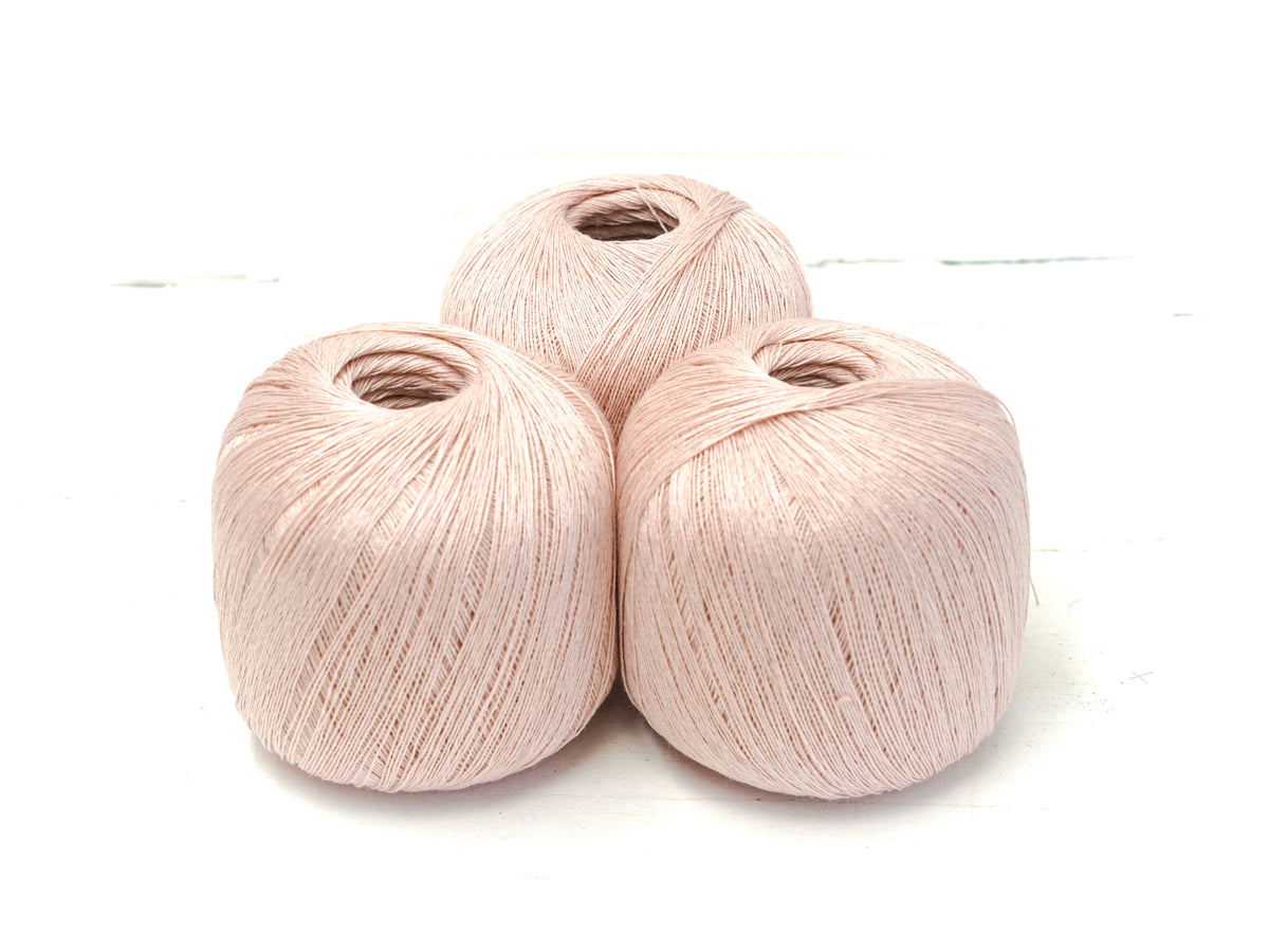 Blush Pink 100% Linen Yarn - Lace Weight, 100 g / 600 m