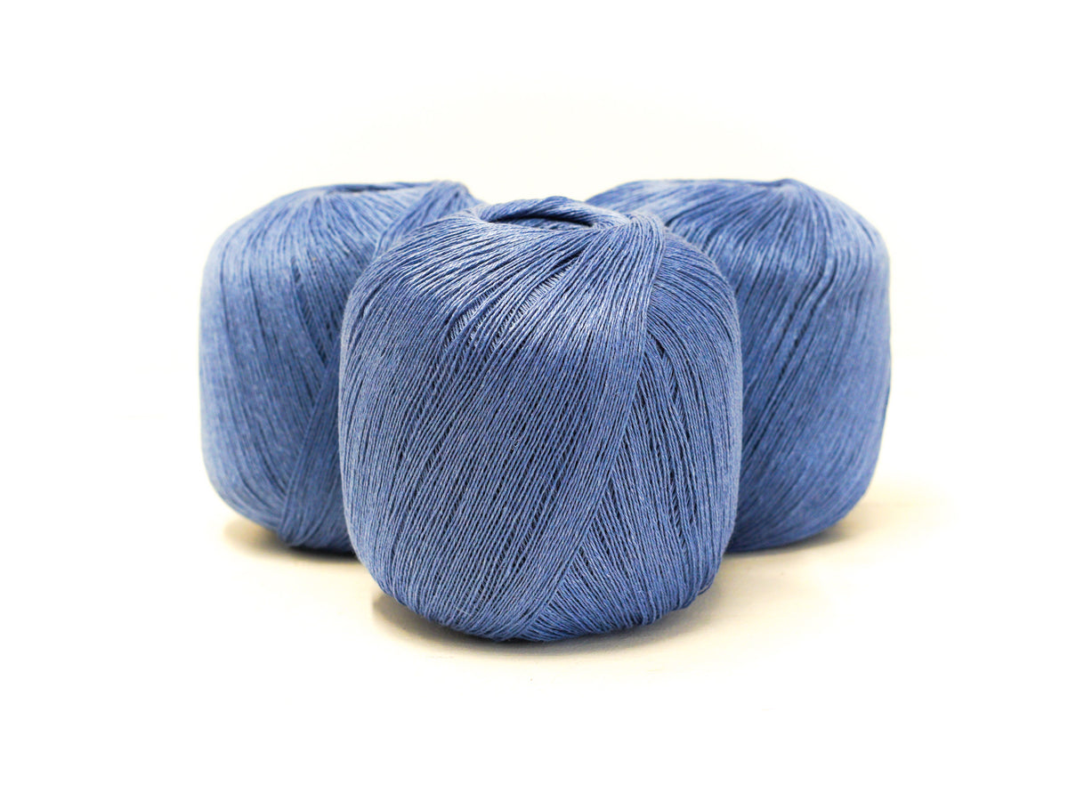 100% linen yarn in steel blue color 100g/600m.