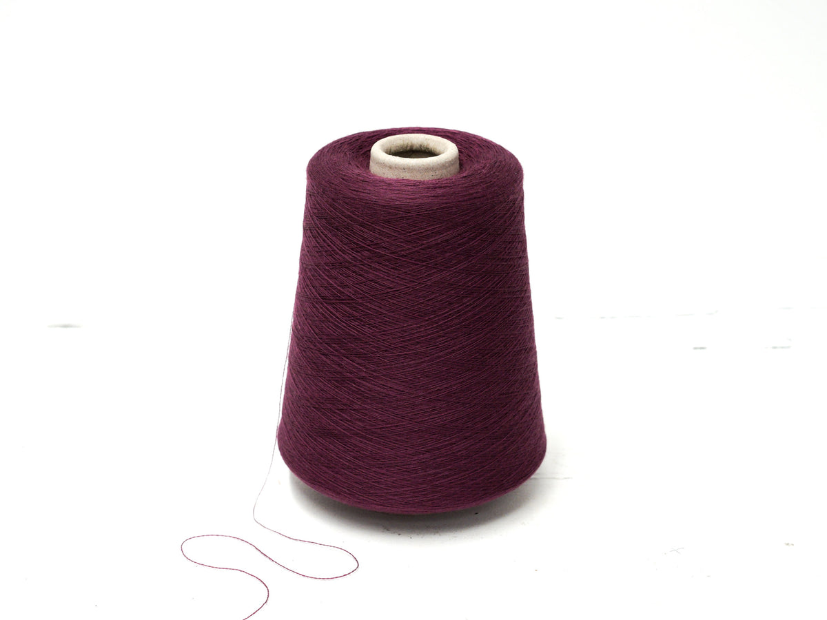 Filpucci PRESTIGE Merino Wool – Plum Burgundy, 500 g Cone