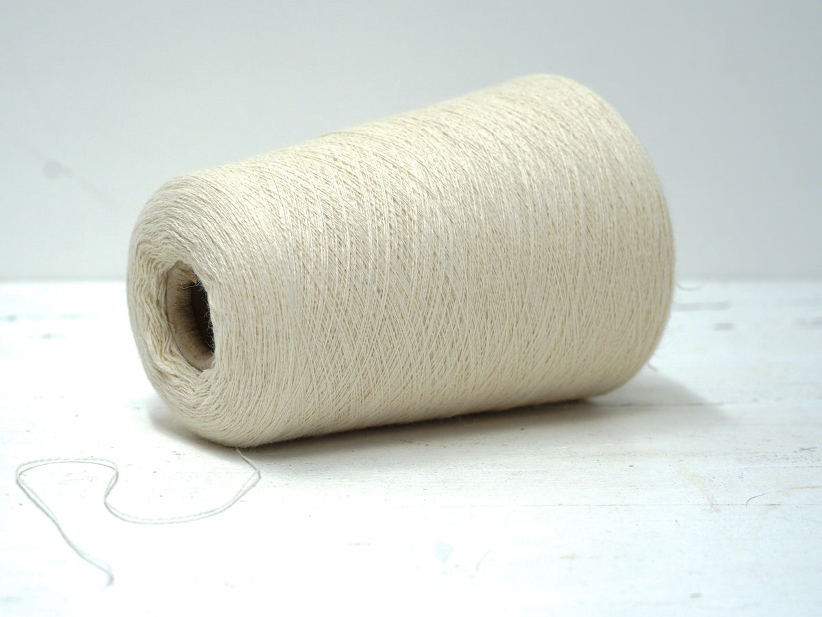 Milk White 100% Baby Alpaca Yarn | 500 g Cone / 6,000 m