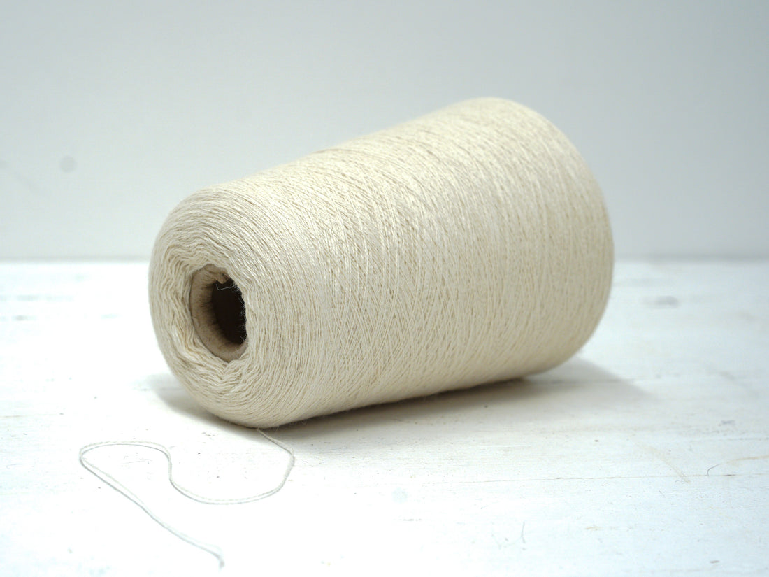 Milk White 100% Baby Alpaca Yarn | 500 g Cone / 6,000 m