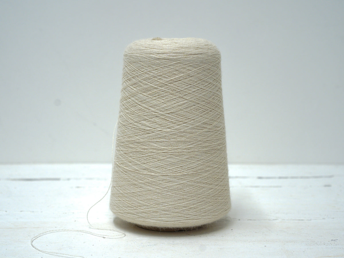 Milk White 100% Baby Alpaca Yarn | 500 g Cone / 6,000 m