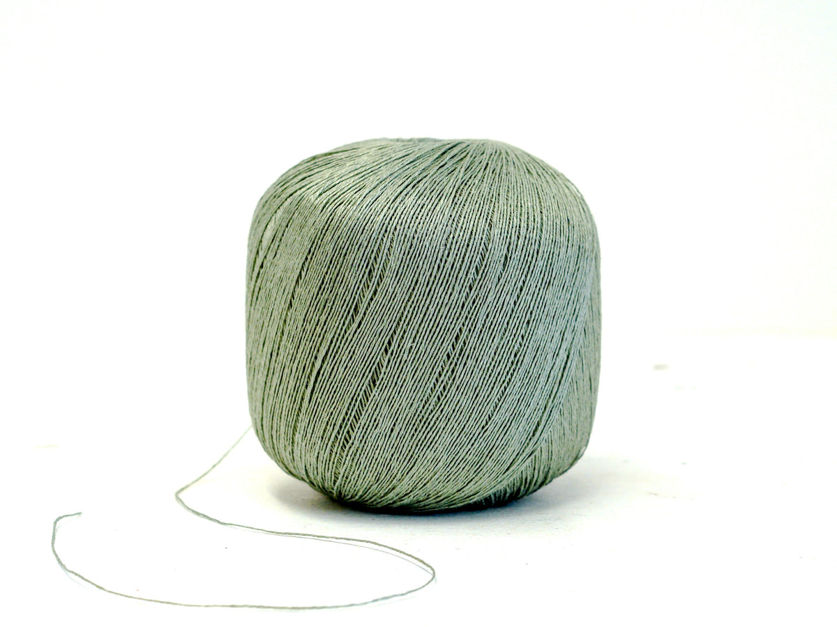 Sage Green 100% Linen Yarn | 100 g / 600 m