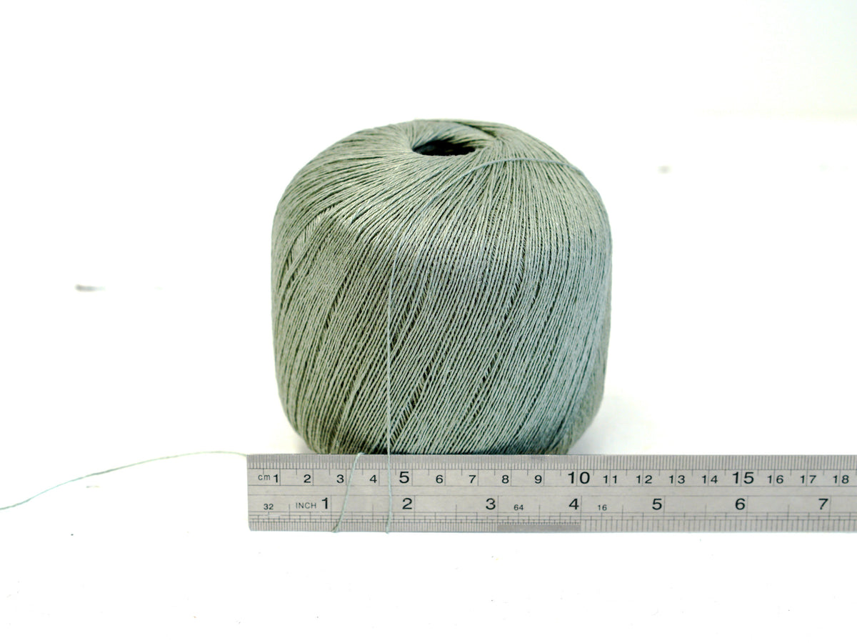 Sage Green 100% Linen Yarn | 100 g / 600 m