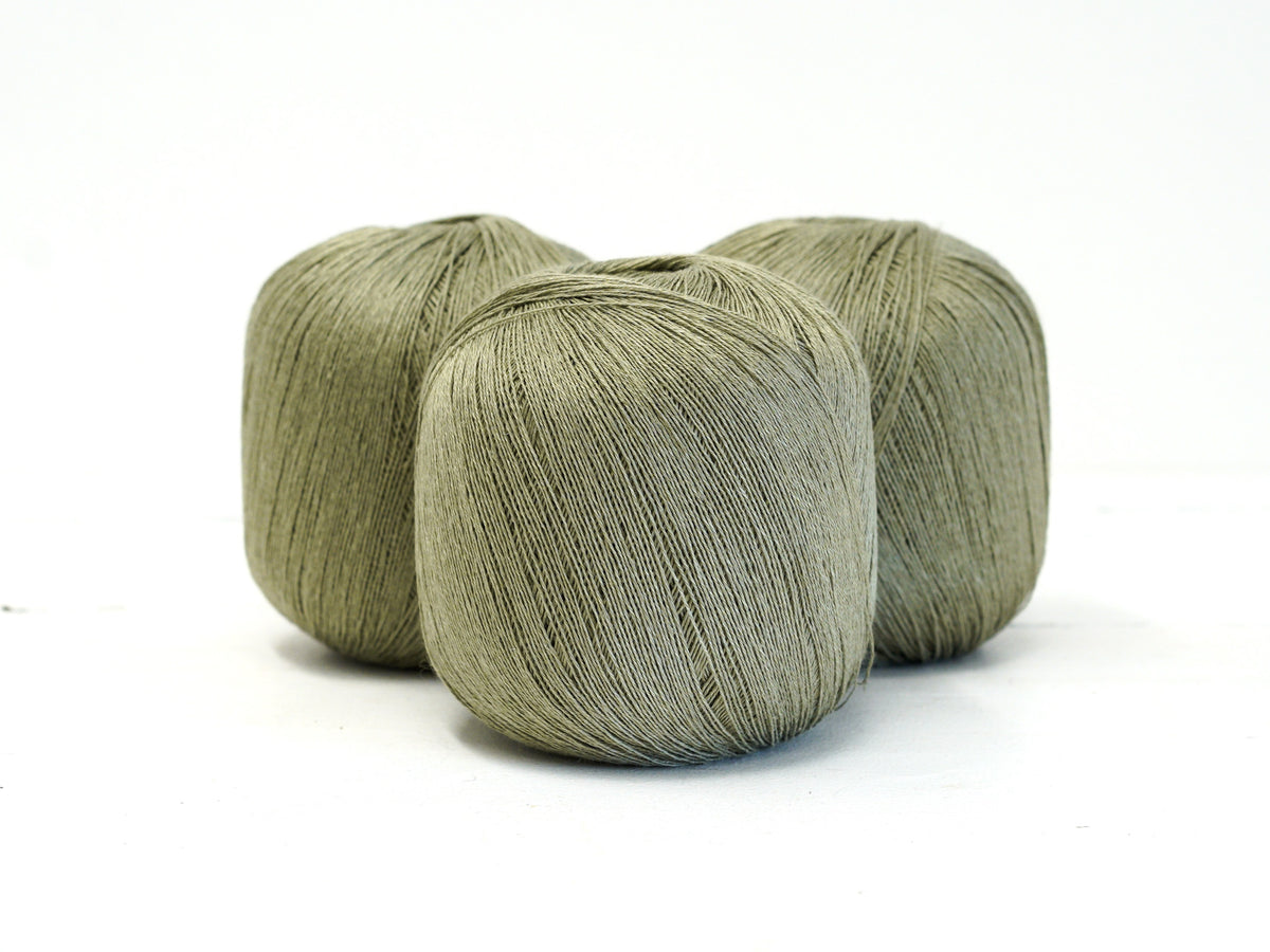 Soft Olive Green 100% Linen Yarn | Lace, 100 g / 600 m