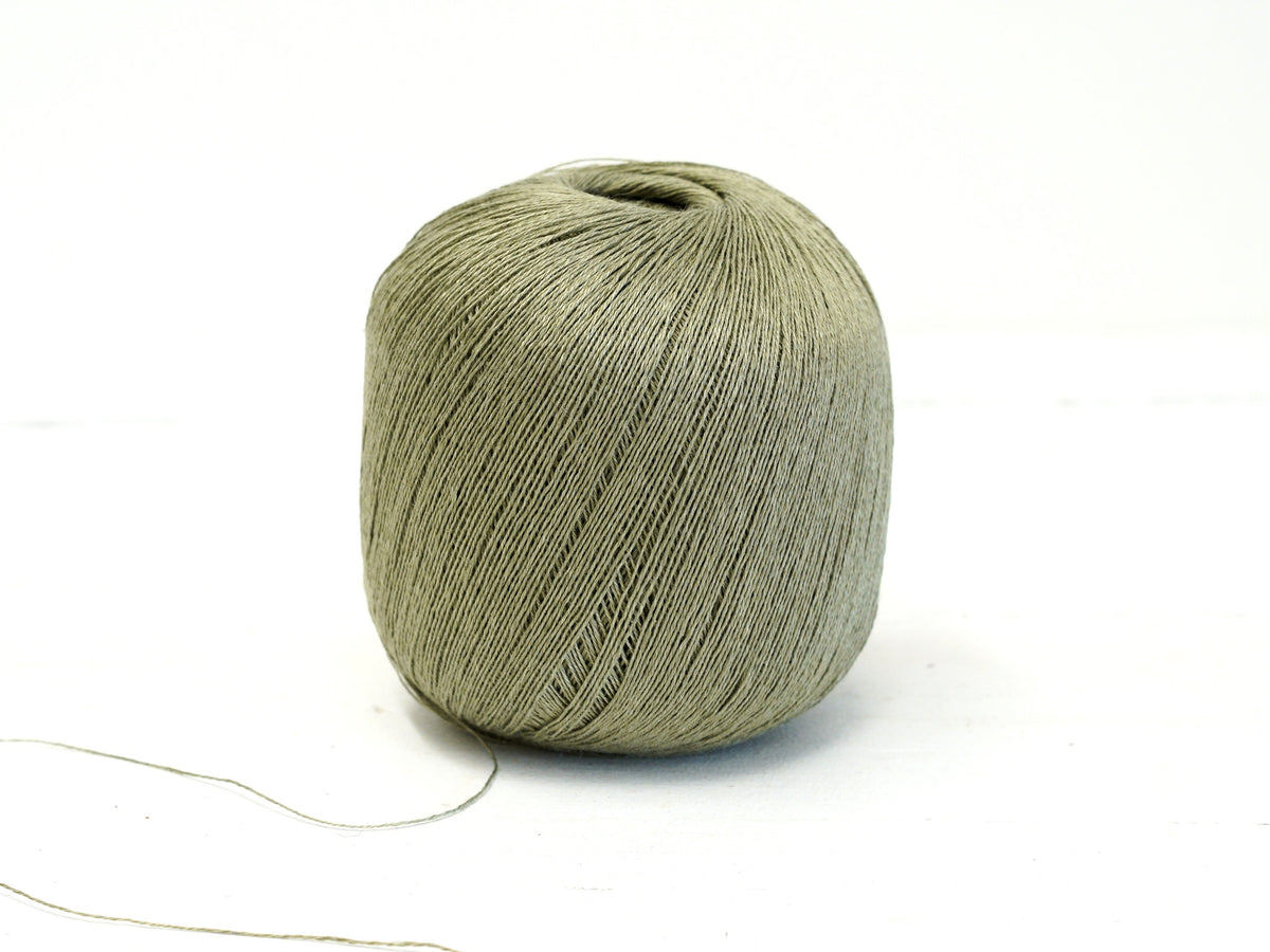 Soft Olive Green 100% Linen Yarn | Lace, 100 g / 600 m