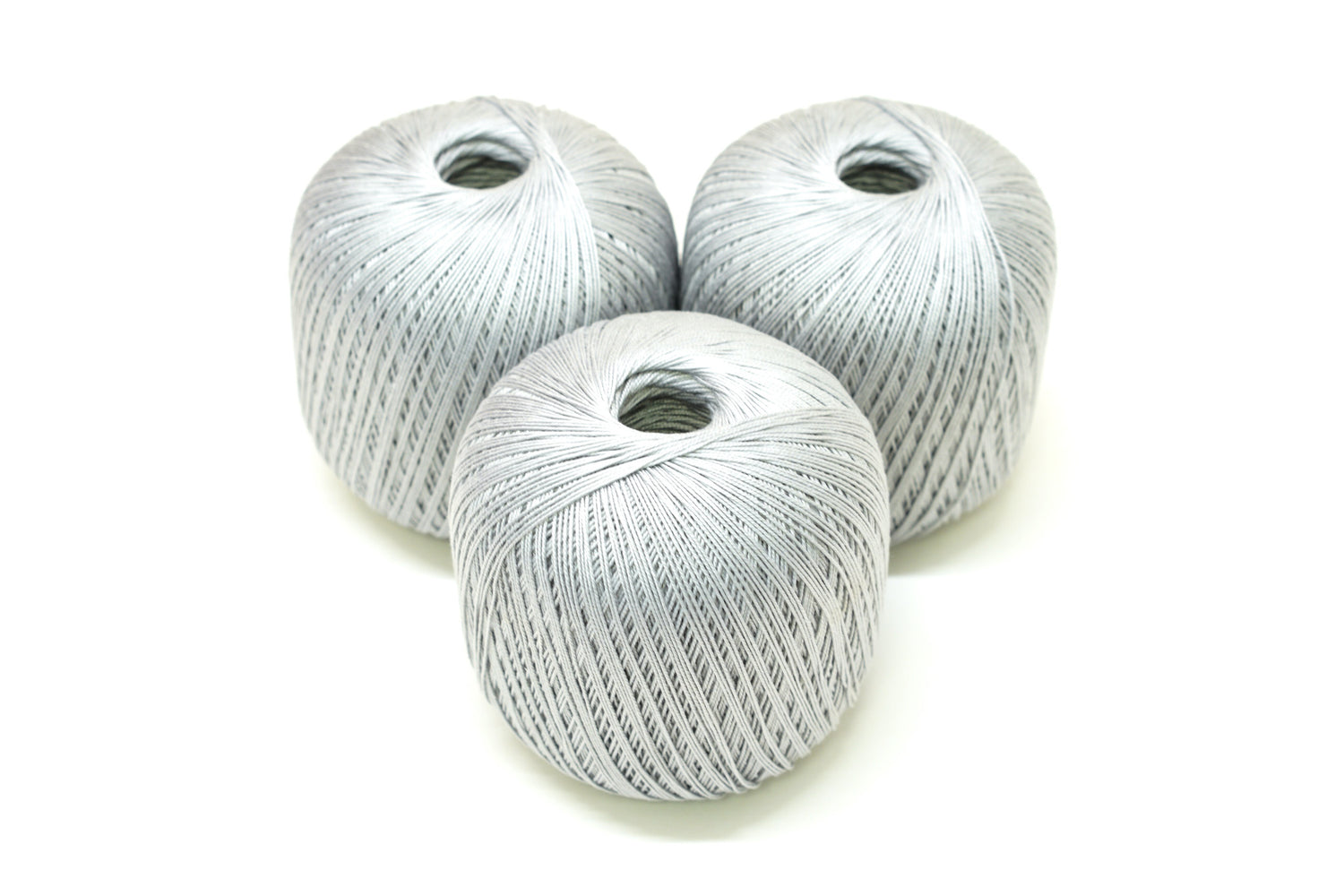 Silbergraue merzerisierte Baumwolle 100g/452m 