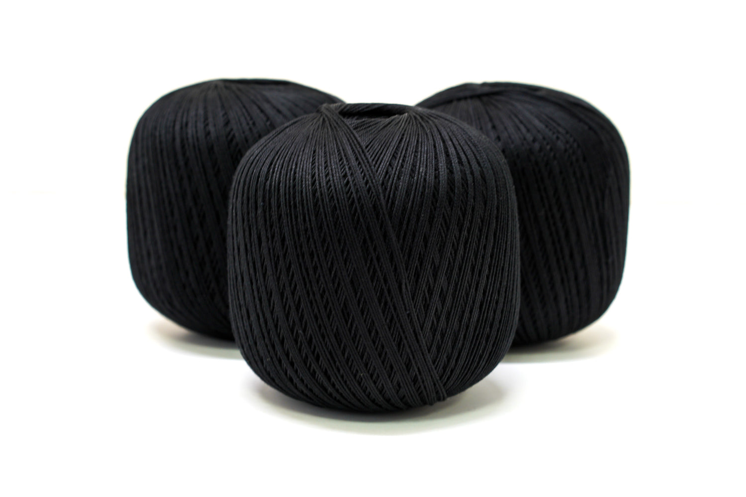 Shiny black mercerised cotton 100g/452m