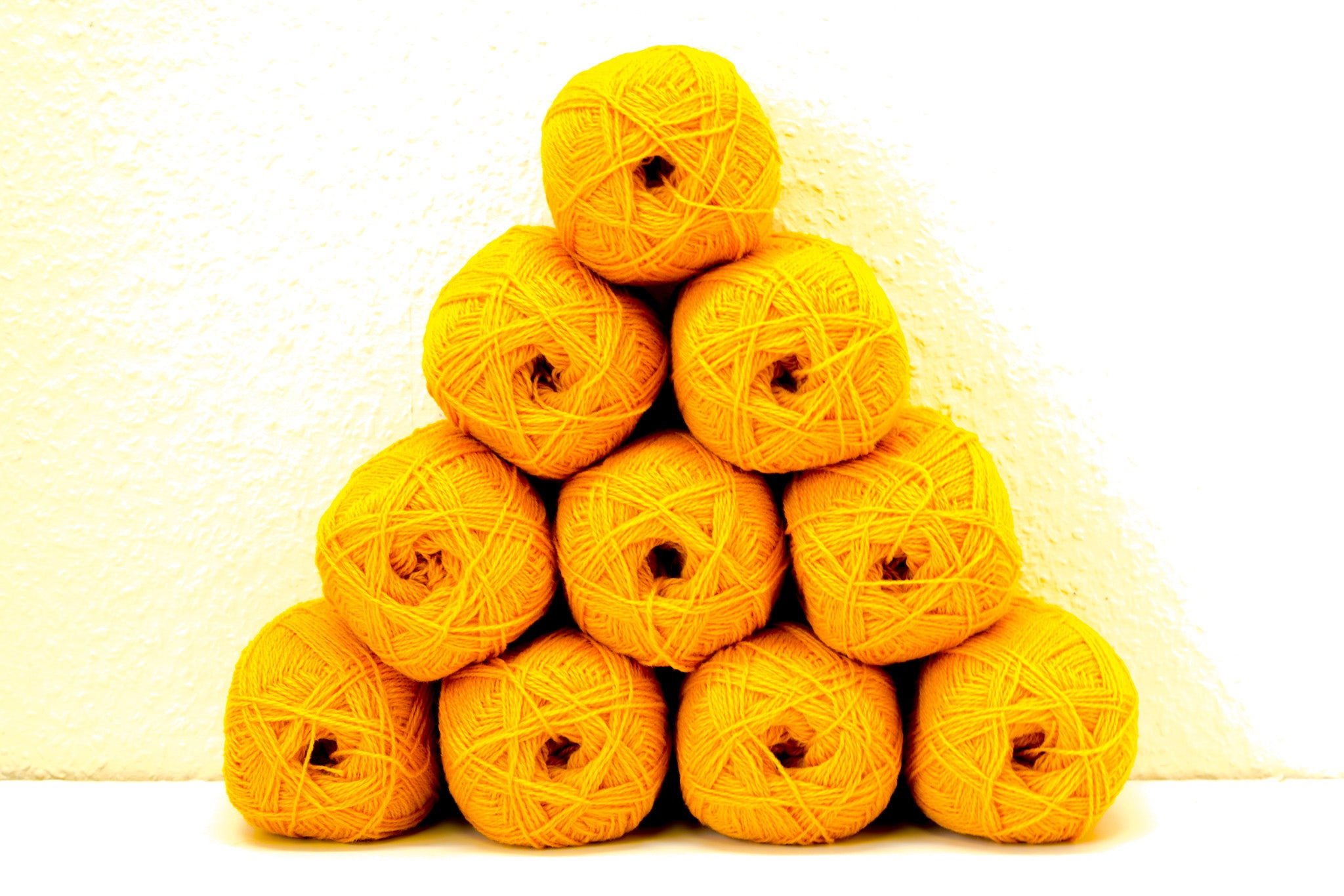 Saffron yellow 100% New Zealand wool  - 730
