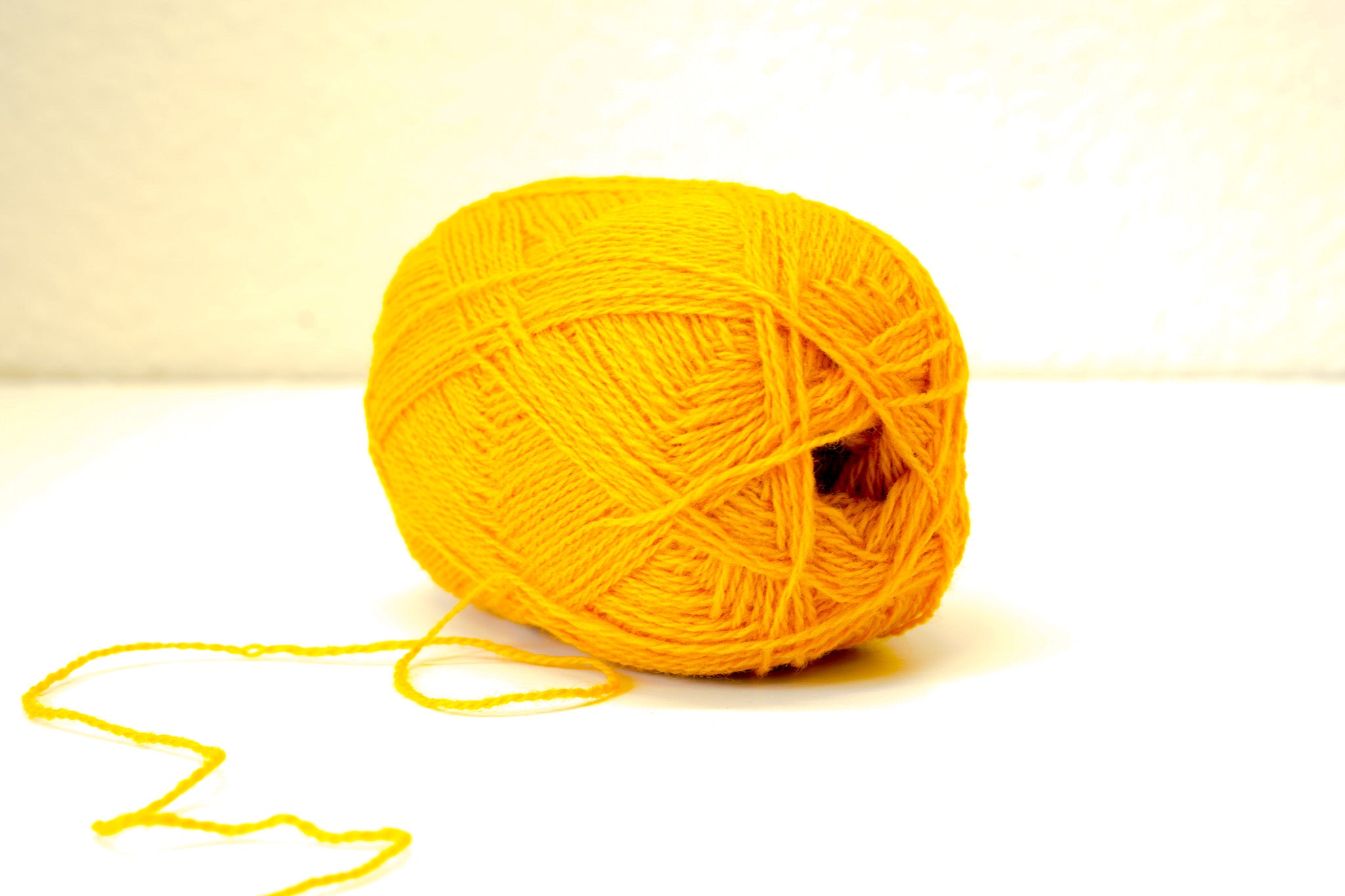 Saffron yellow 100% New Zealand wool  - 730