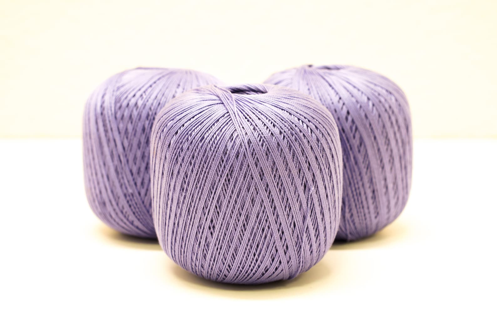 Purple mercerised cotton 100g/452m